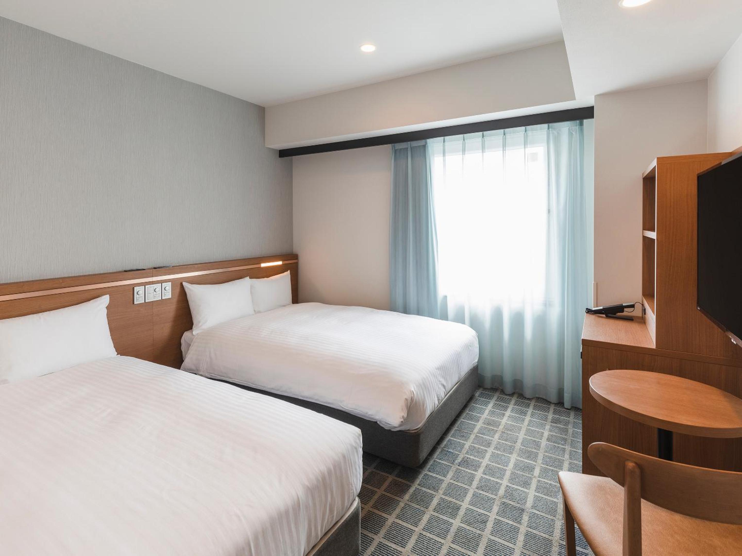 Standard Twin Room - Non-Smoking - Photo 1