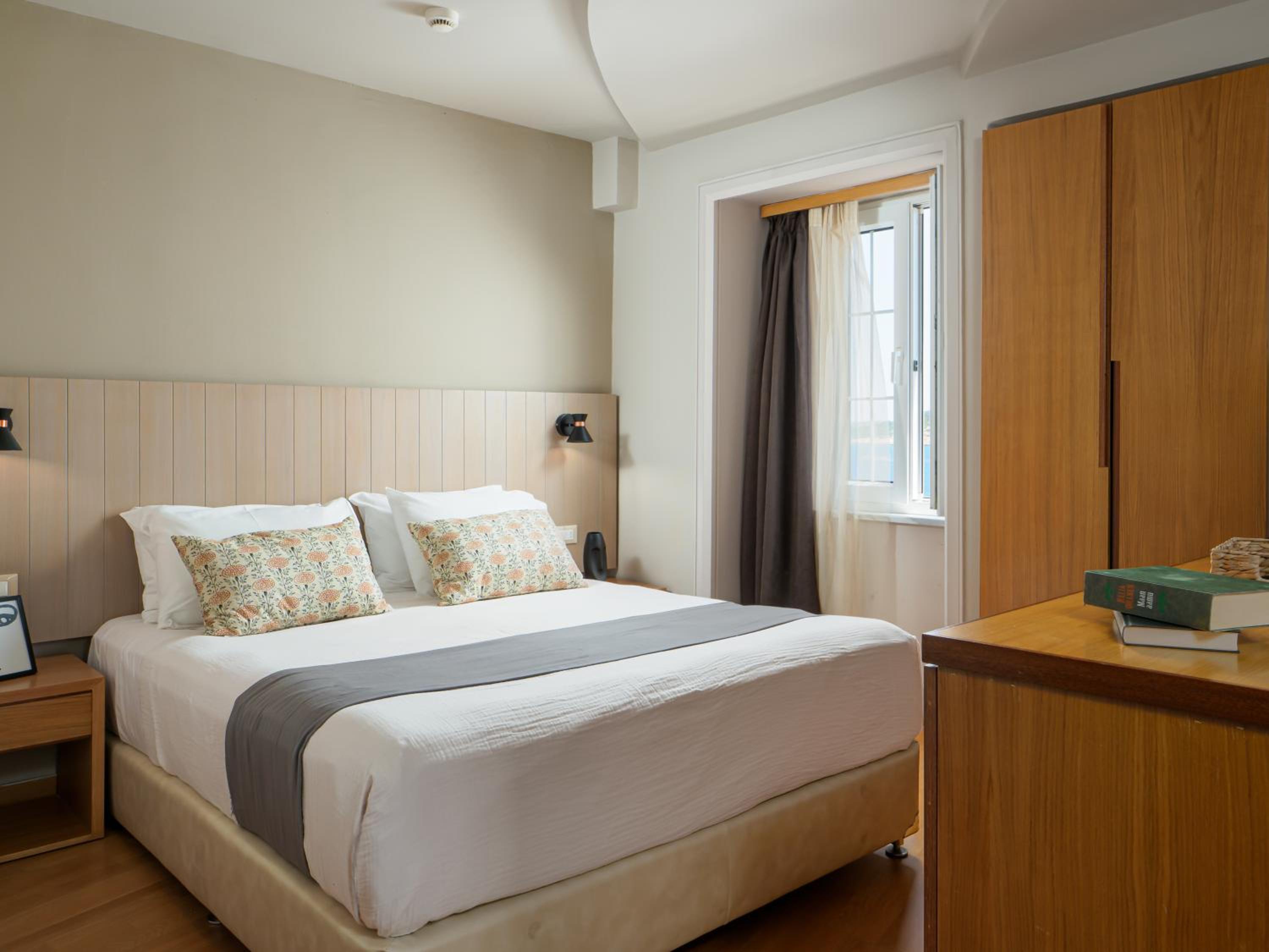 Superior Double or Twin Room with Sea View