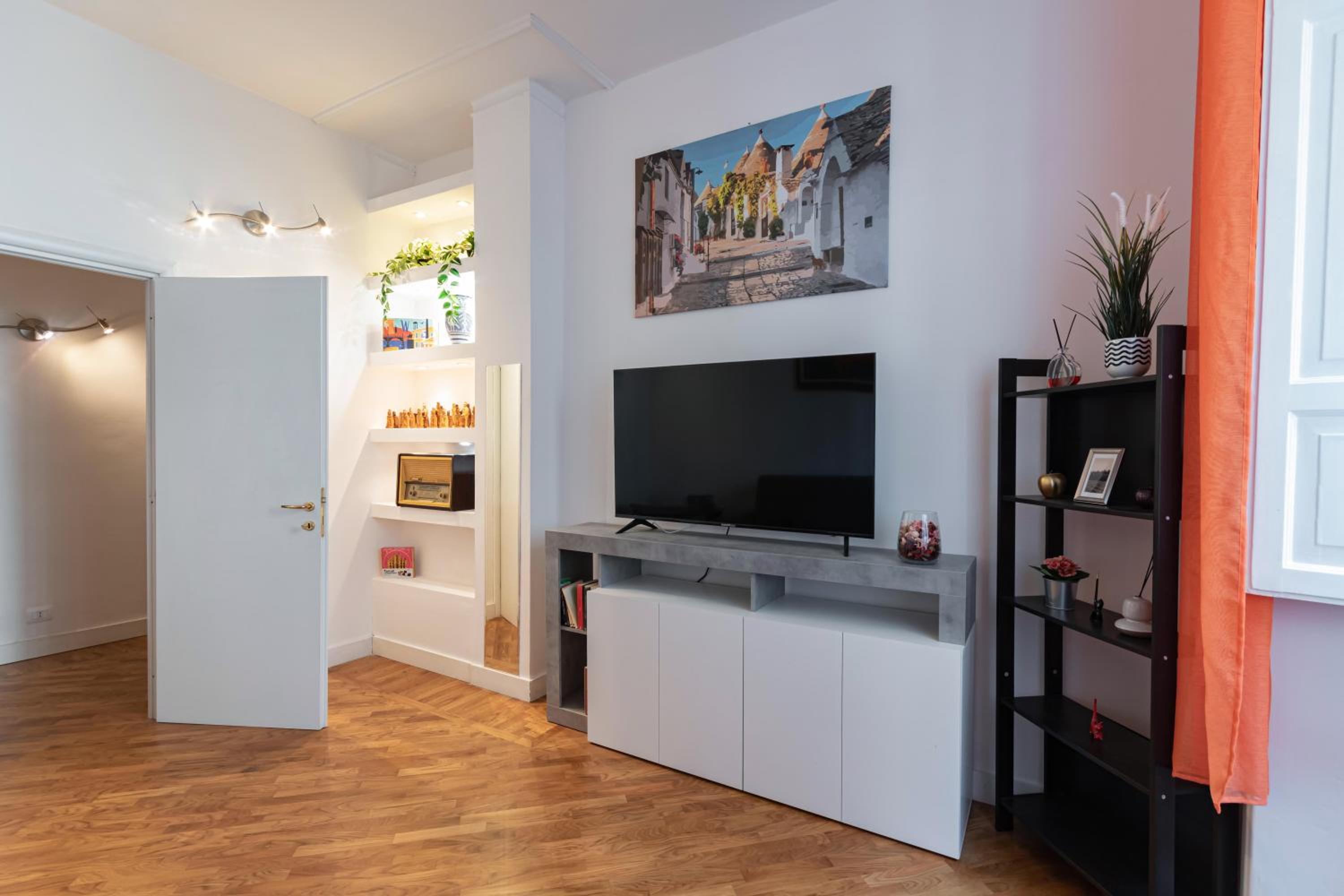 Two-Bedroom House photo 2