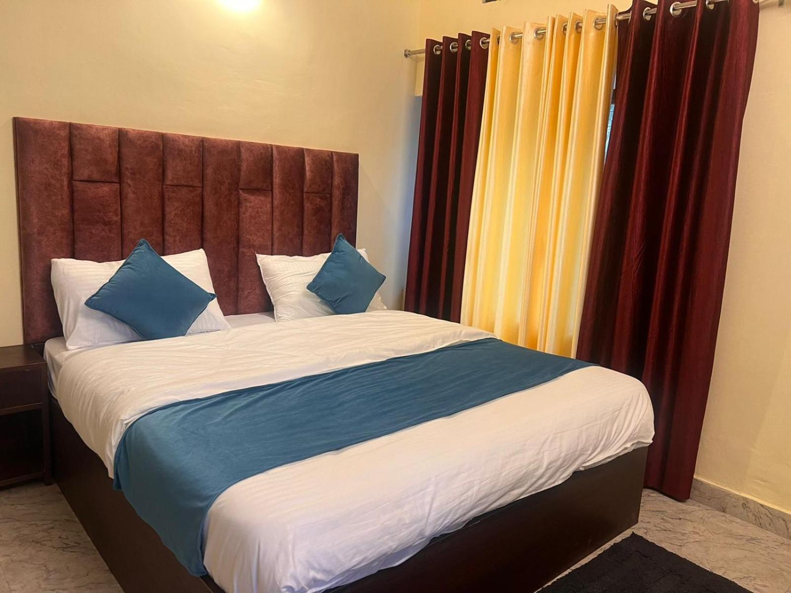 Budget Double or Twin Room photo 2