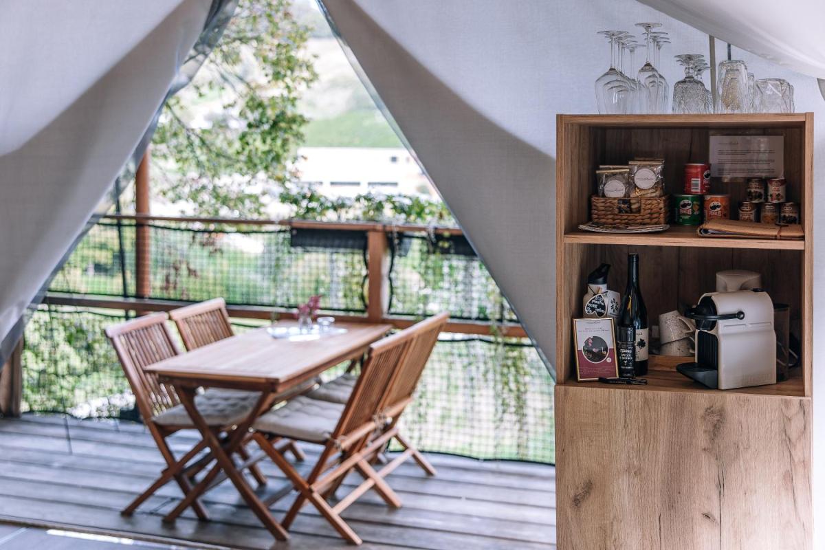 Romantic Tent photo 1