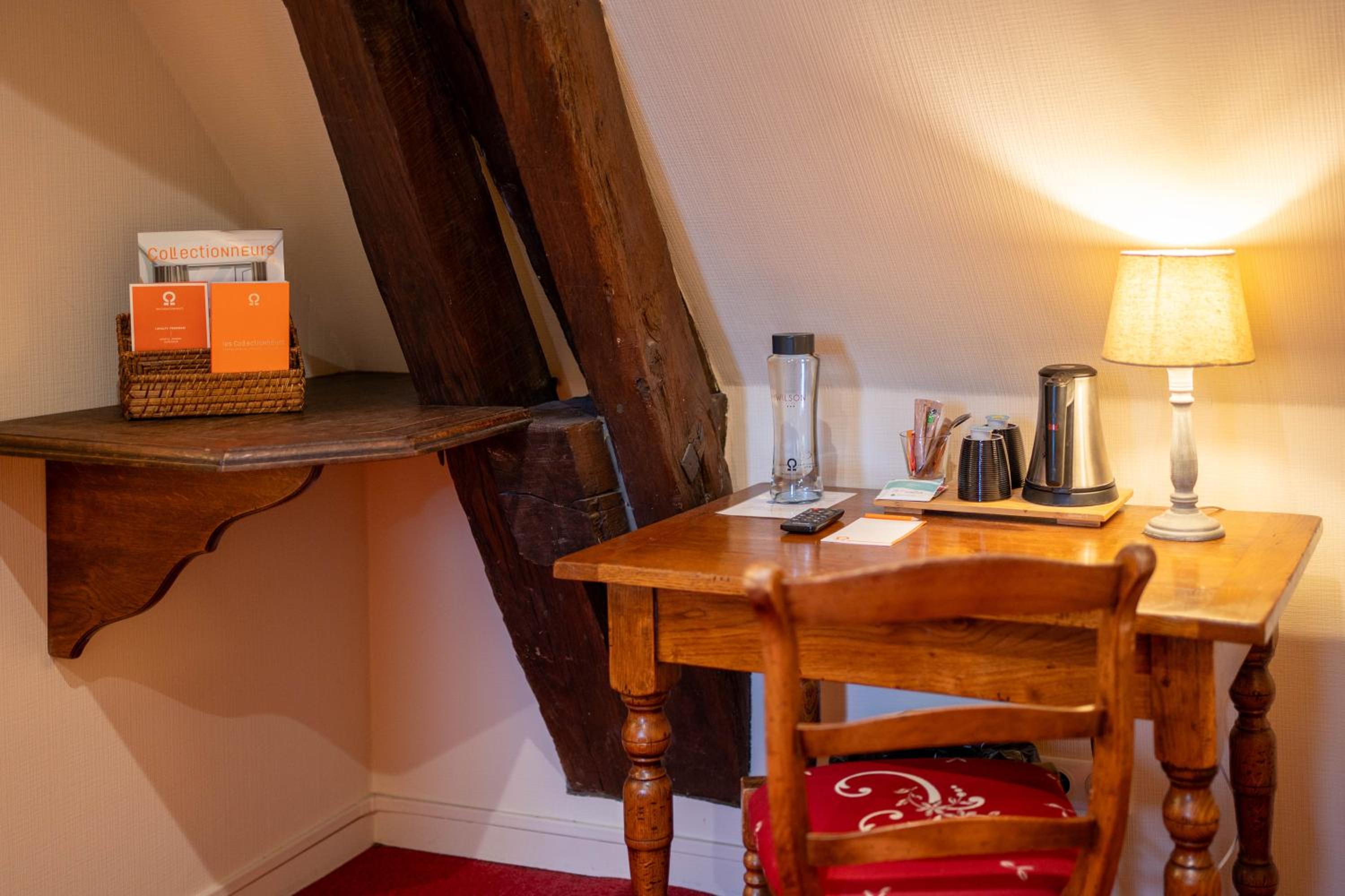 Classic Small Double Room - Photo 3