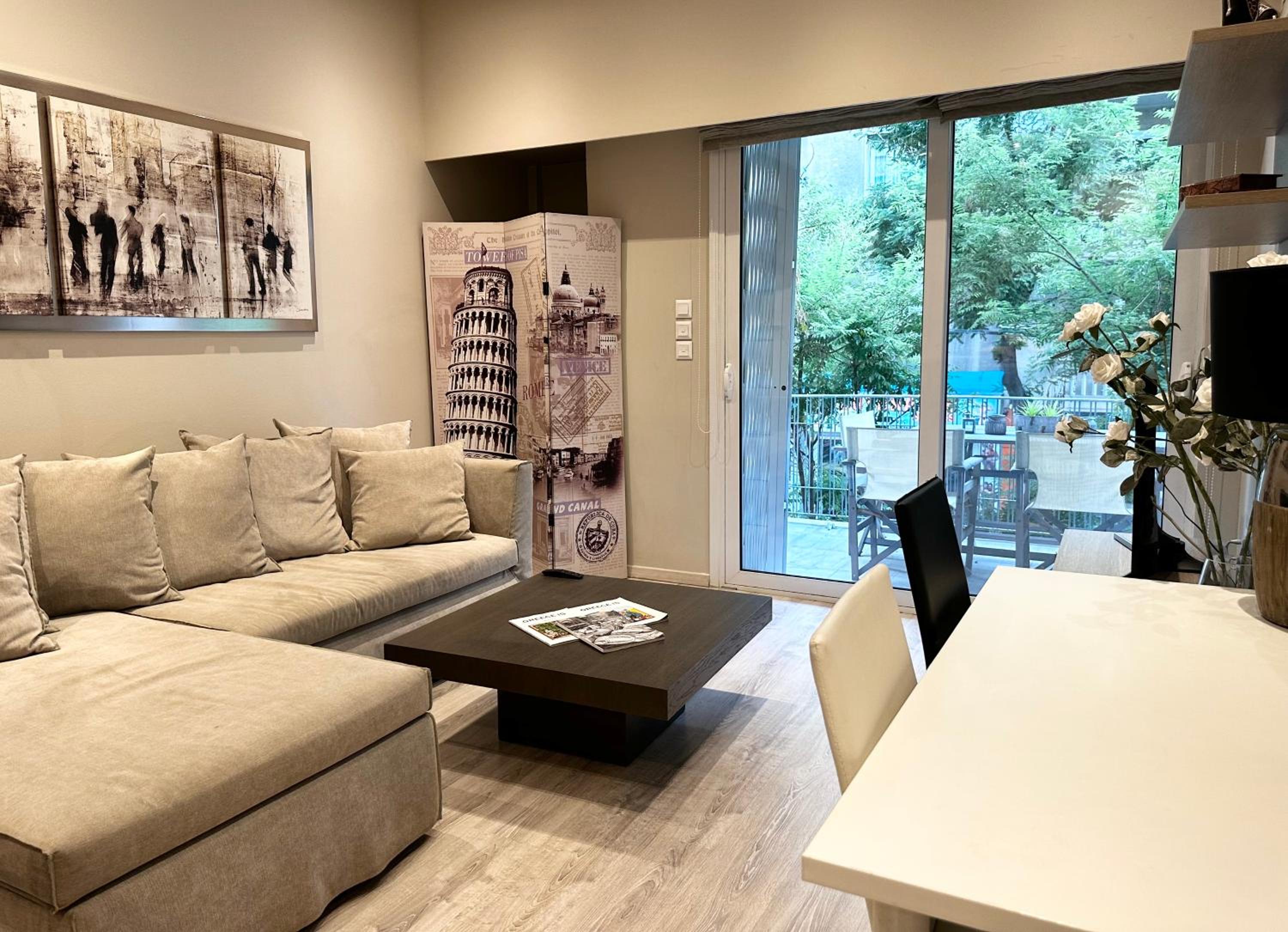 One-Bedroom Apartment