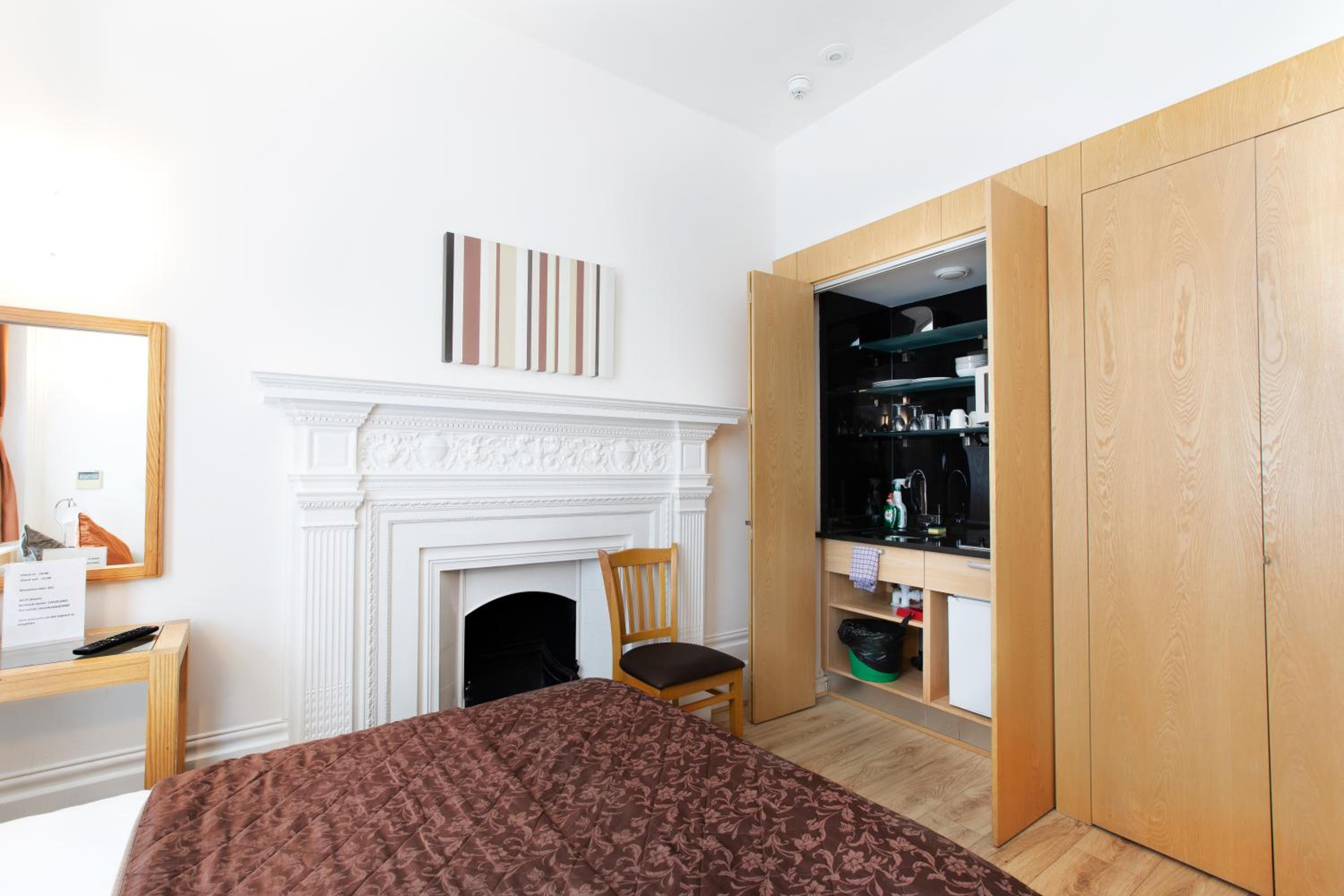 Studio Suite photo 2