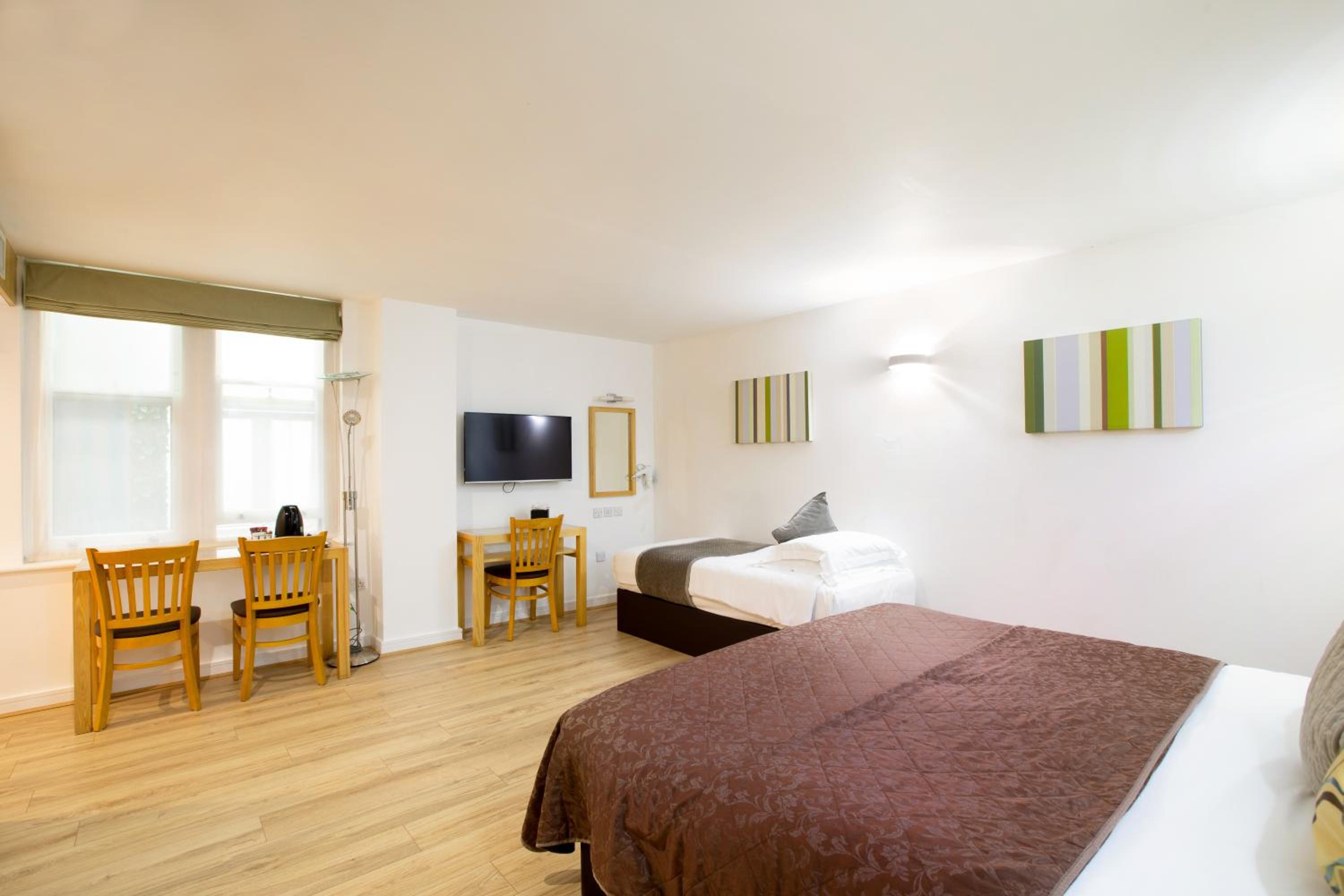 Executive Deluxe Studio Suite photo 1