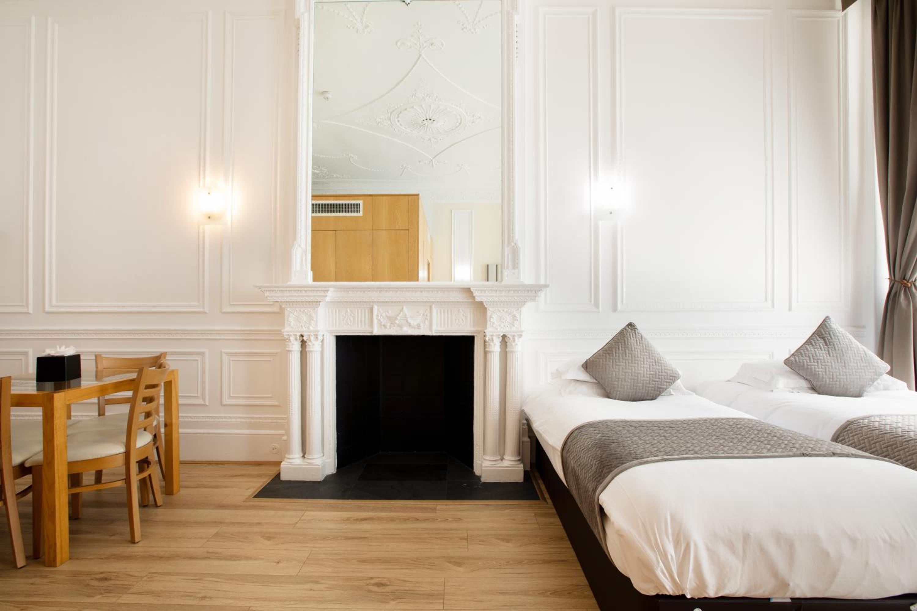 Luxury Studio Suite photo 3
