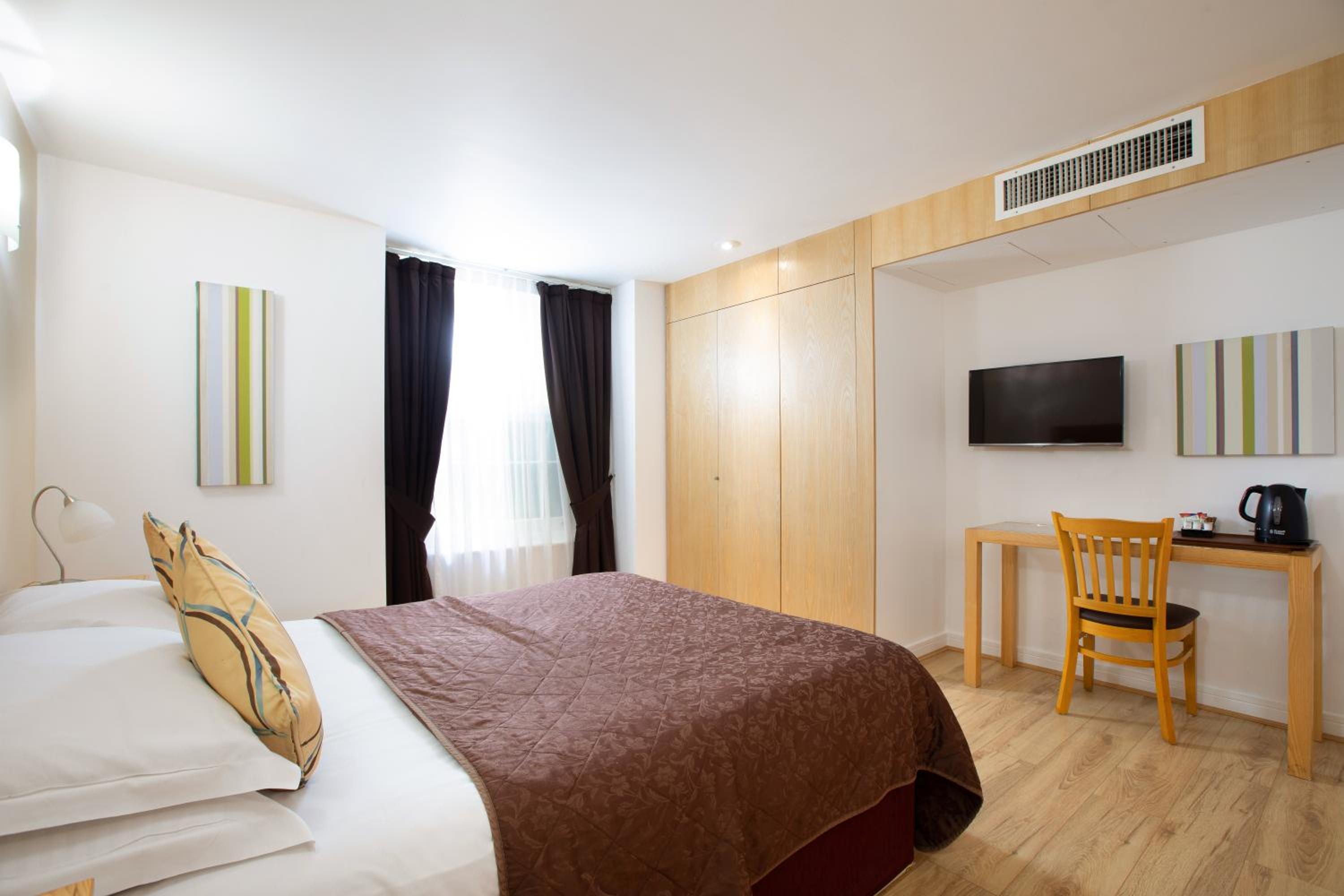 Executive Studio Suite photo 3
