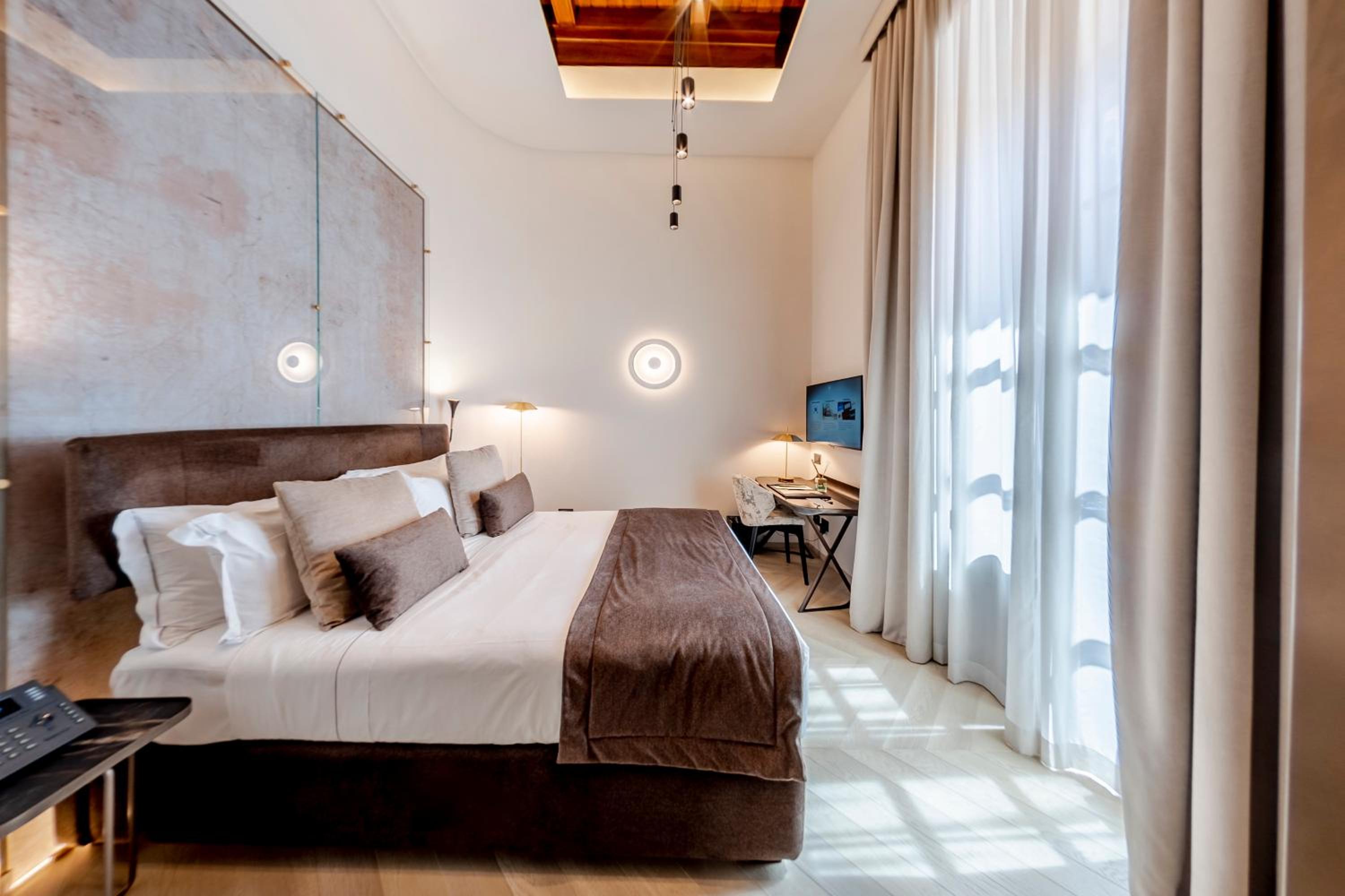 Superior Double Room photo 2