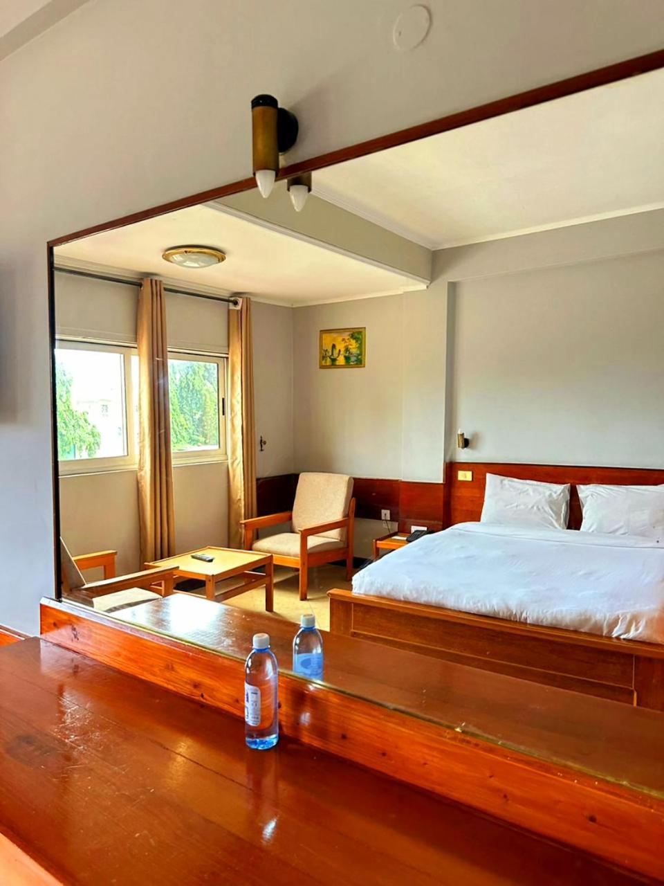 Twin Bed Room