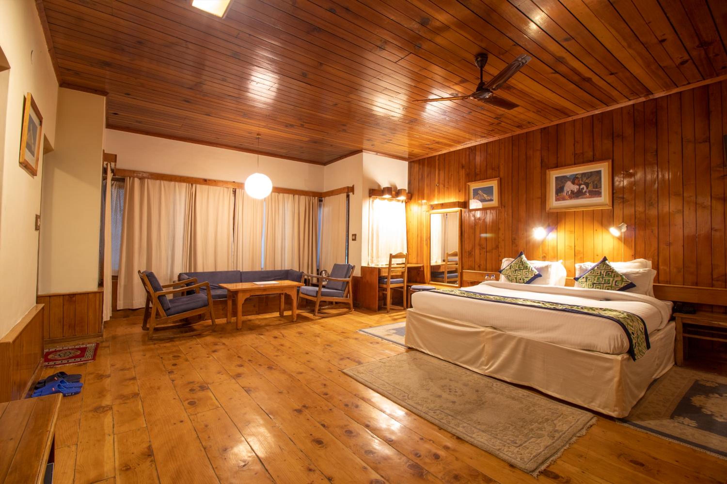 Suite with Balcony photo 3