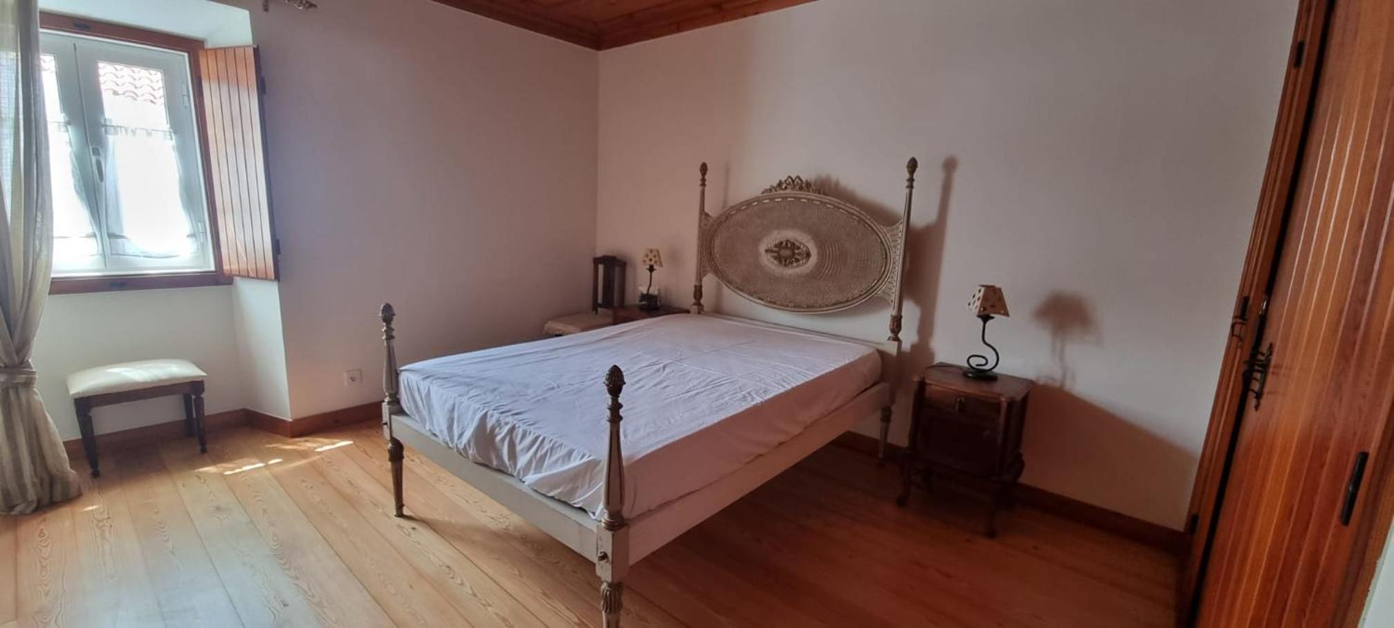 Three-Bedroom House photo 3