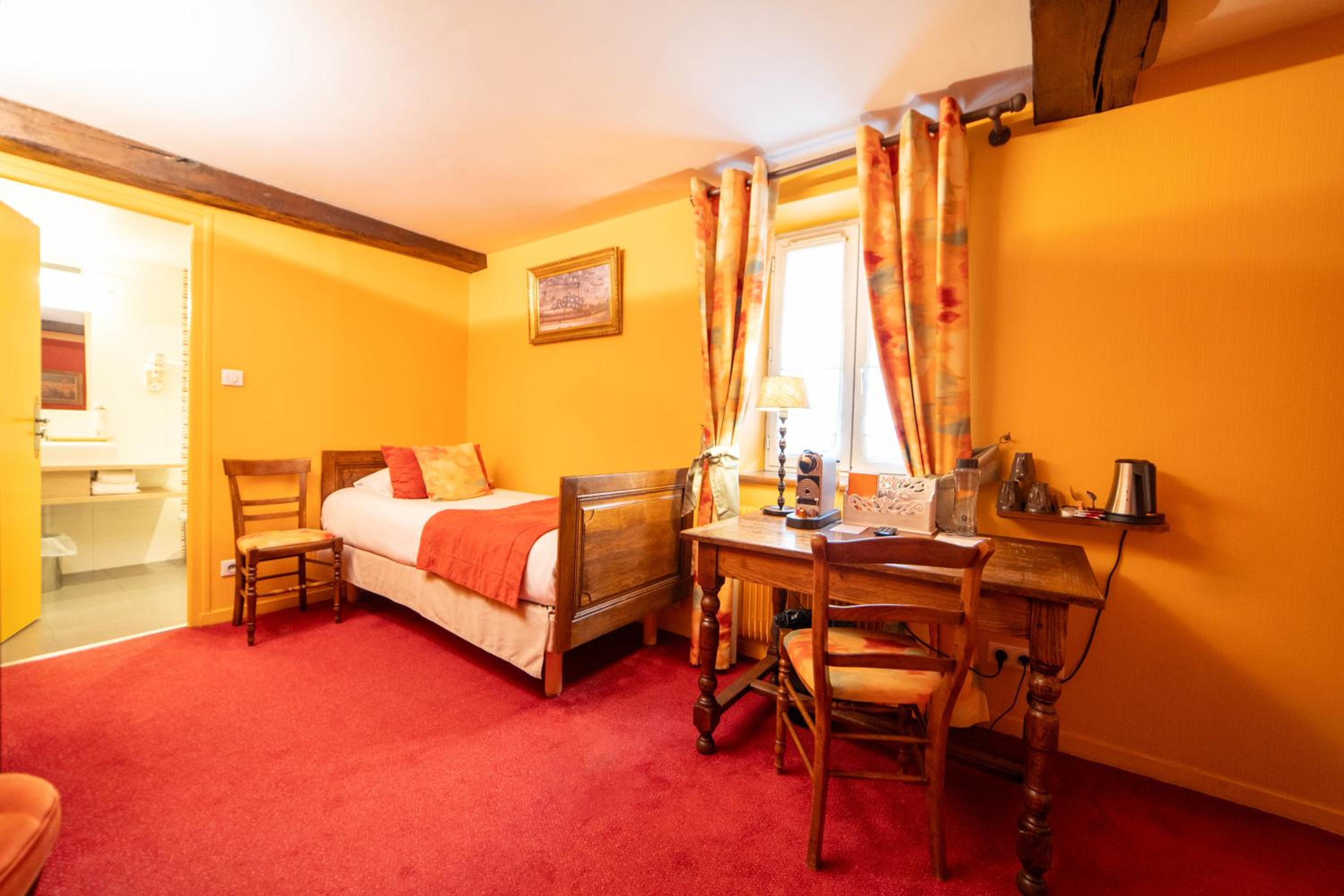 Triple Room - Photo 3