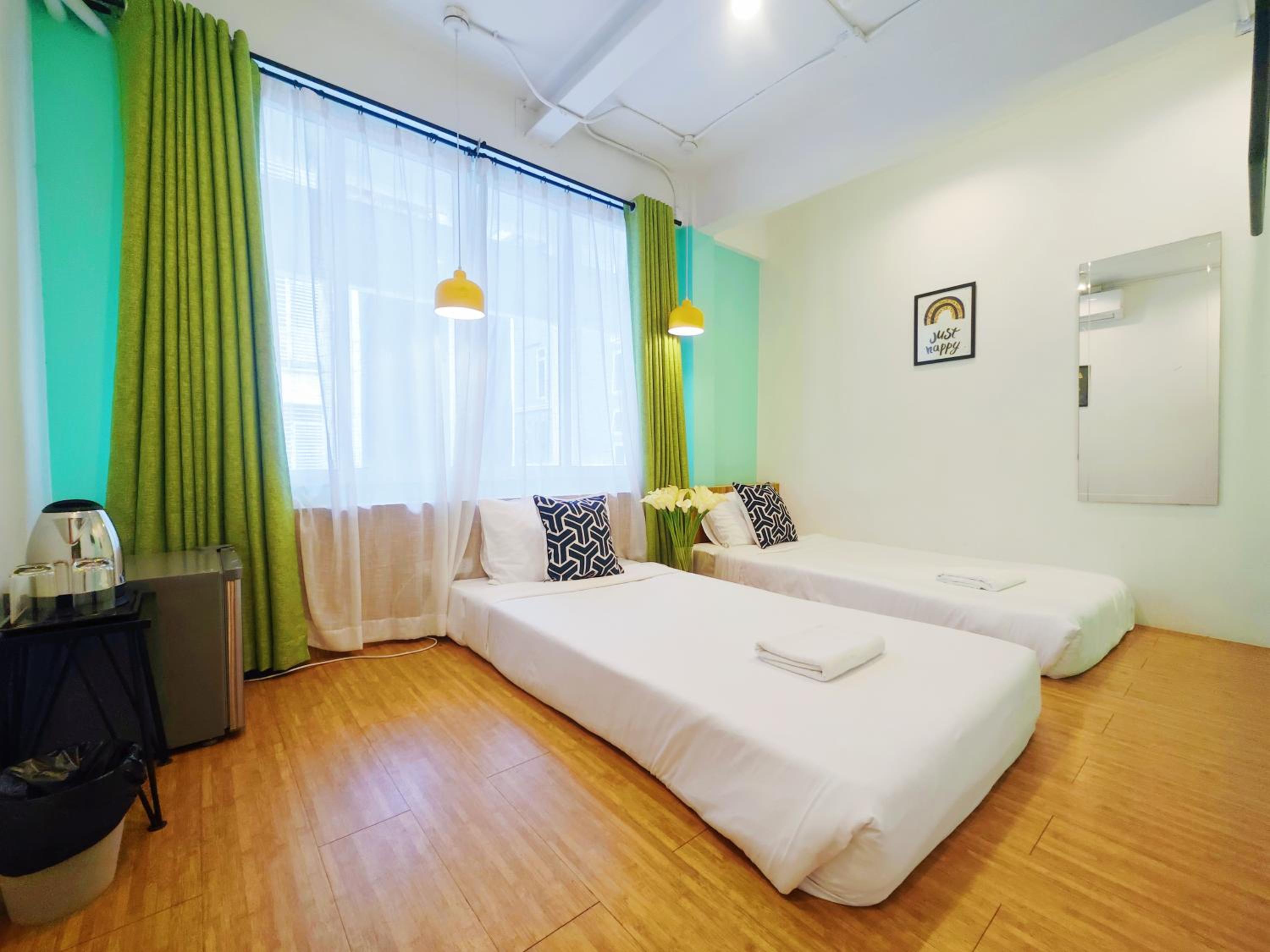 Standard Twin Room