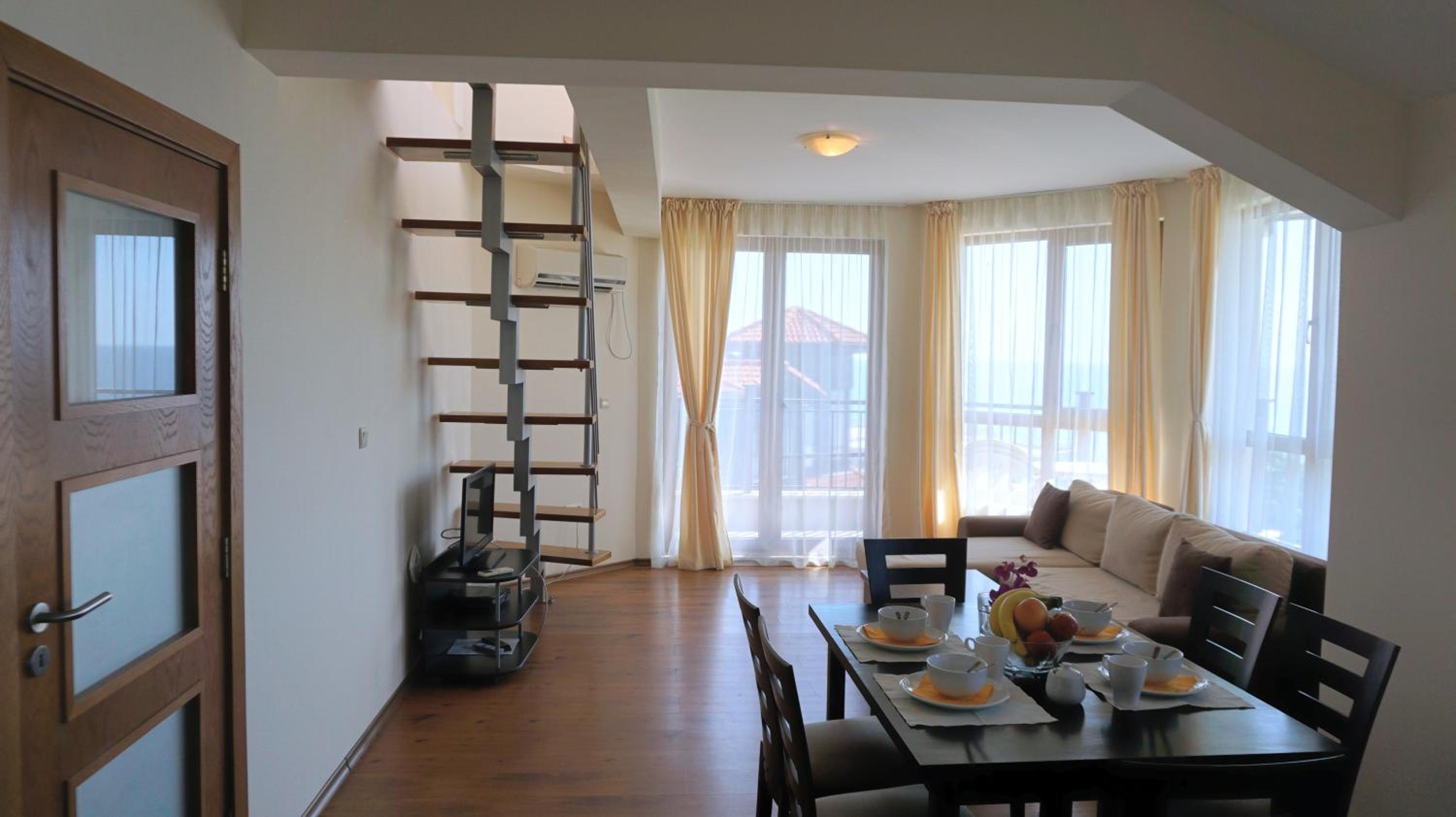 Apartment - Split Level