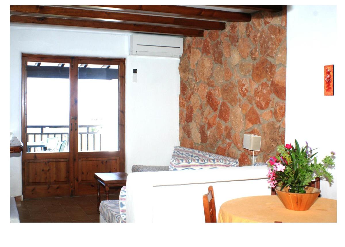 Superior Two-Bedroom Apartment with Sea View photo 3