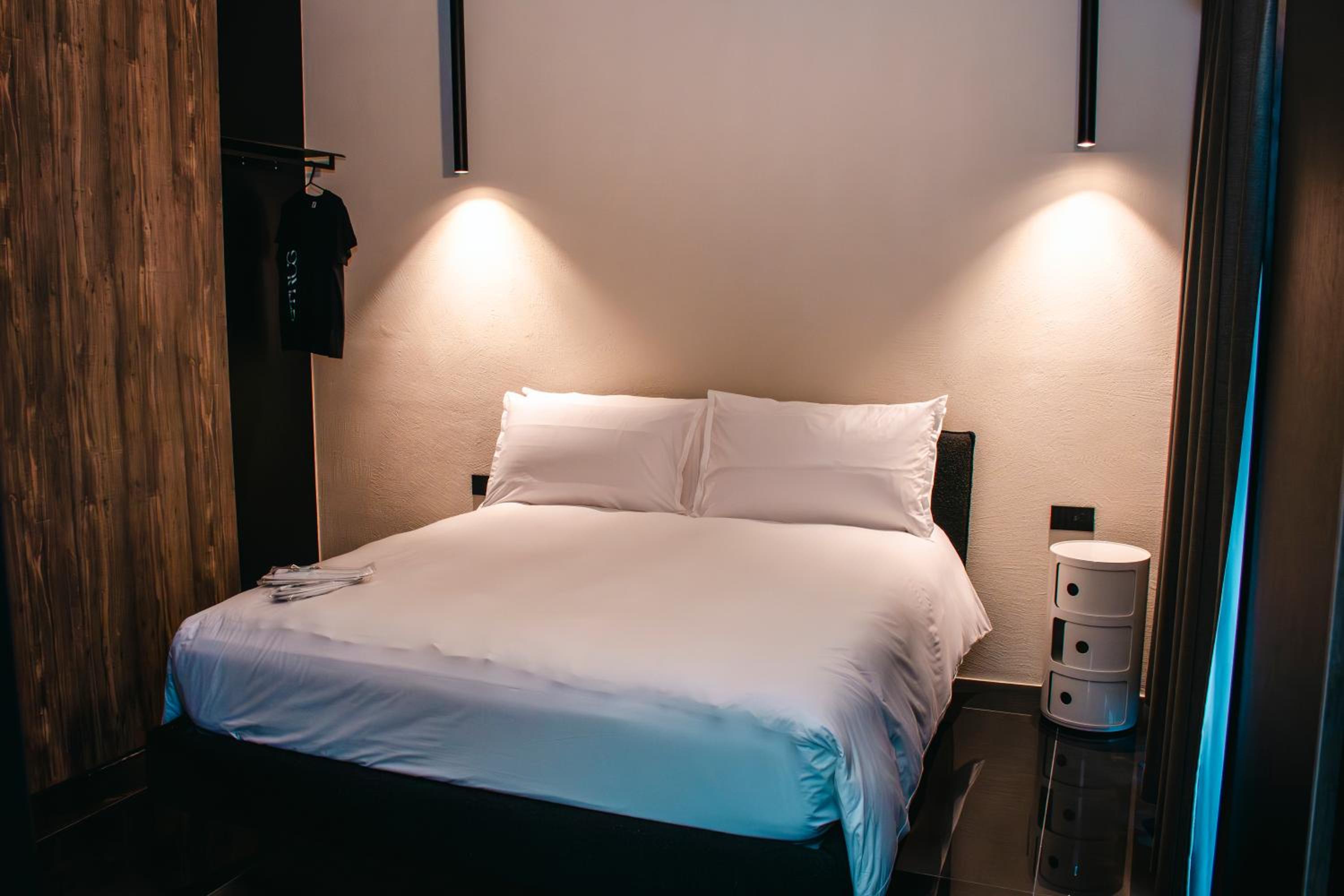 Standard Double Room - Photo 1