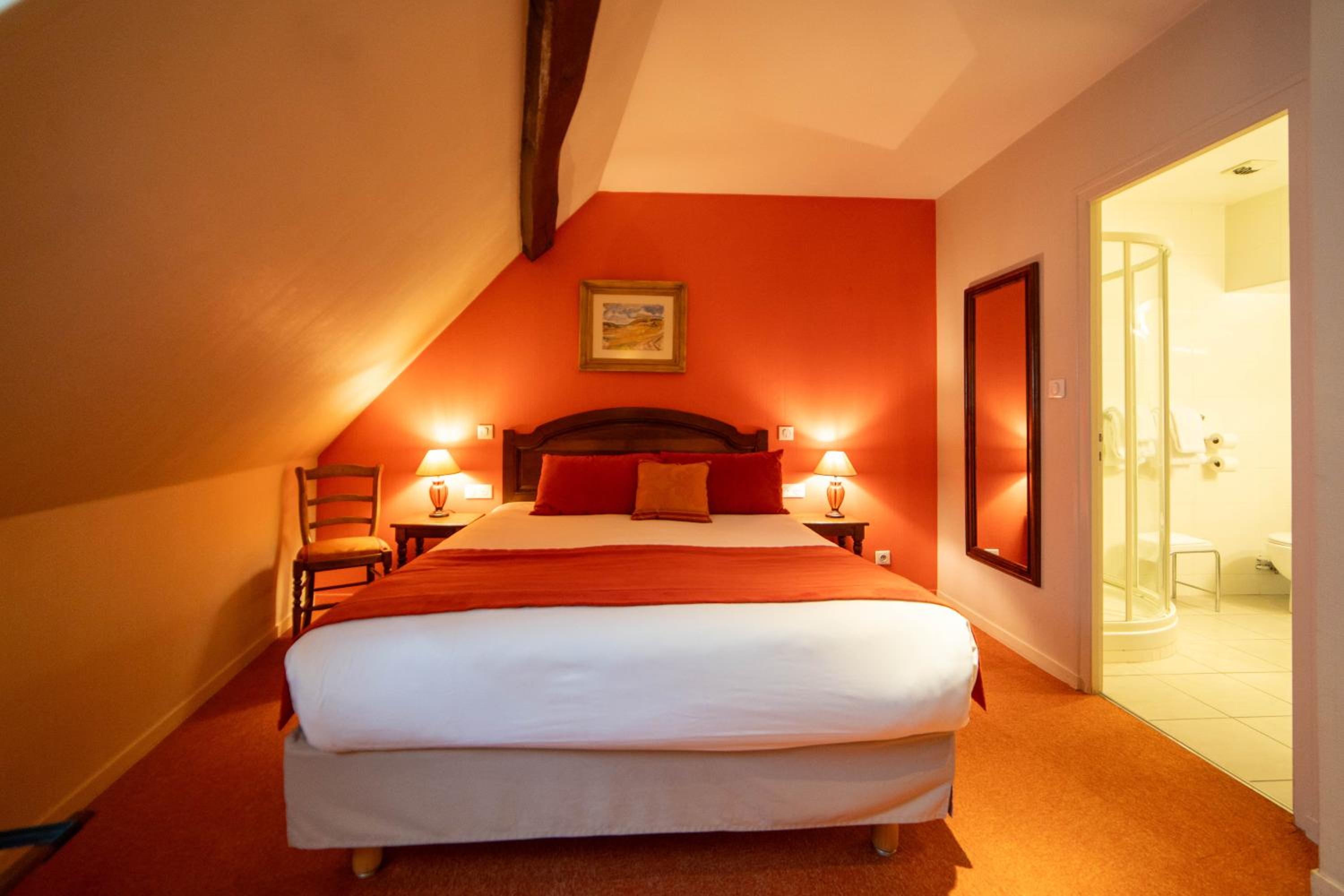 Classic Double Room - Photo 1