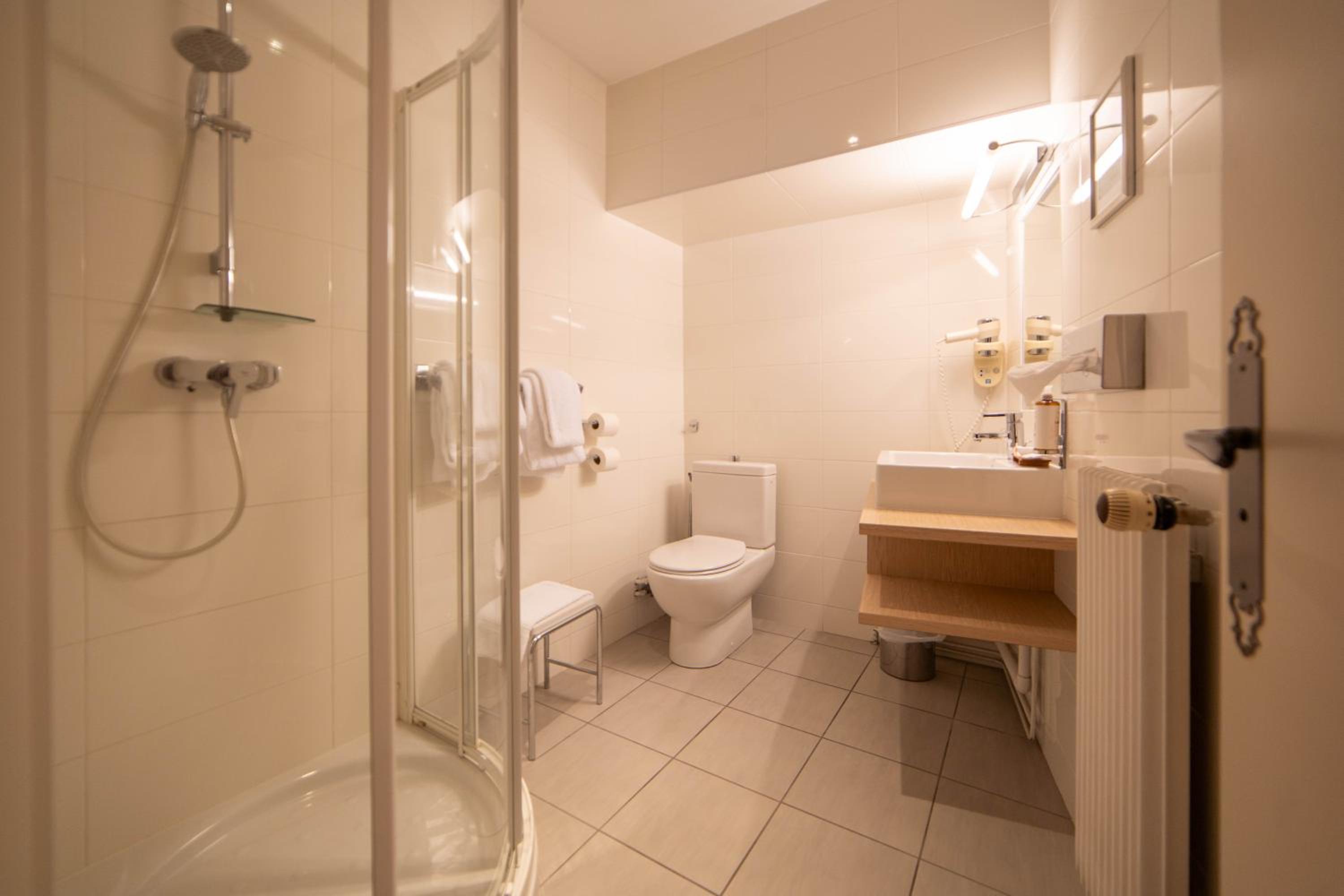 Classic Double Room - Photo 3