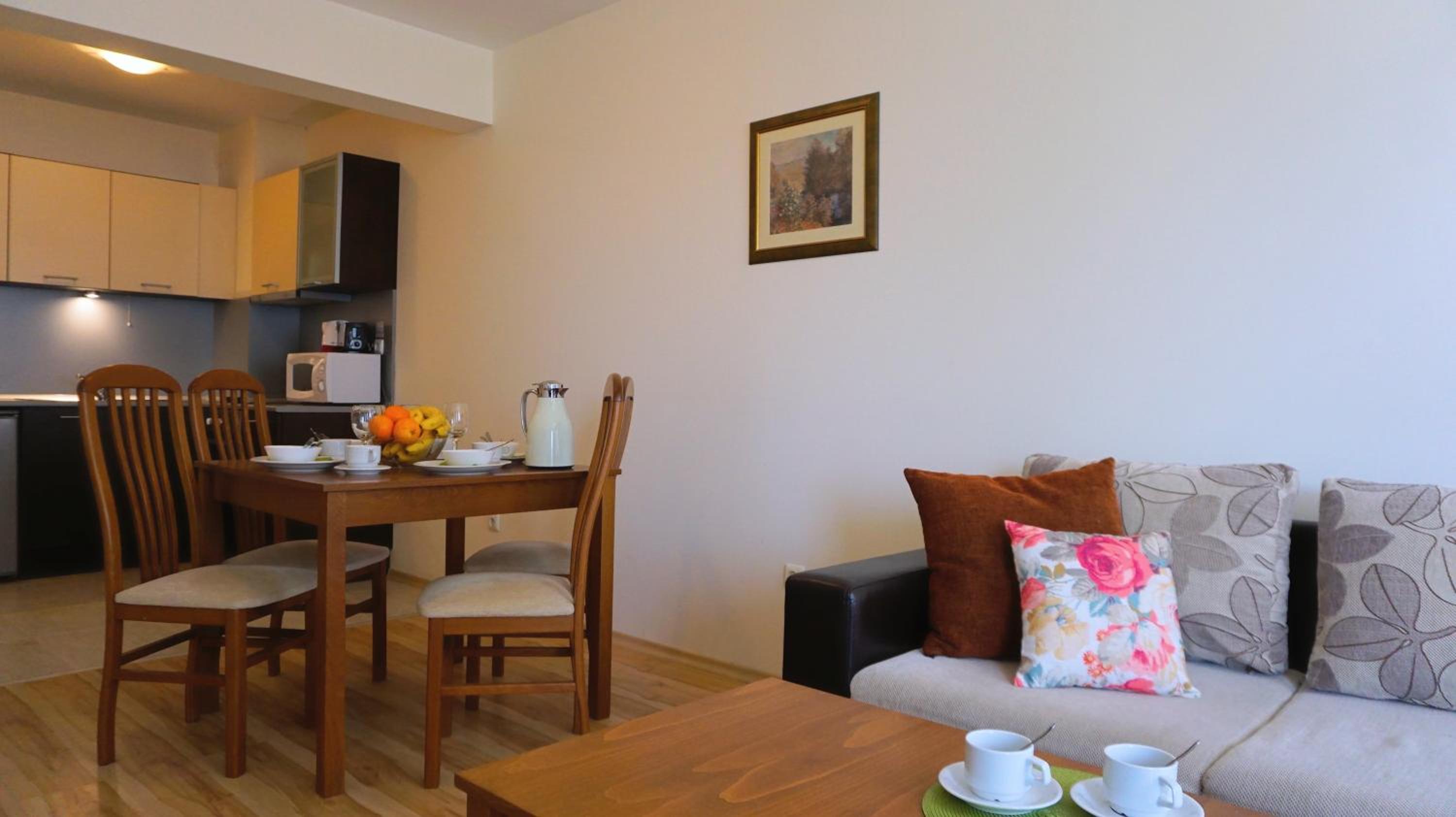 Apartment - Ground Floor photo 3