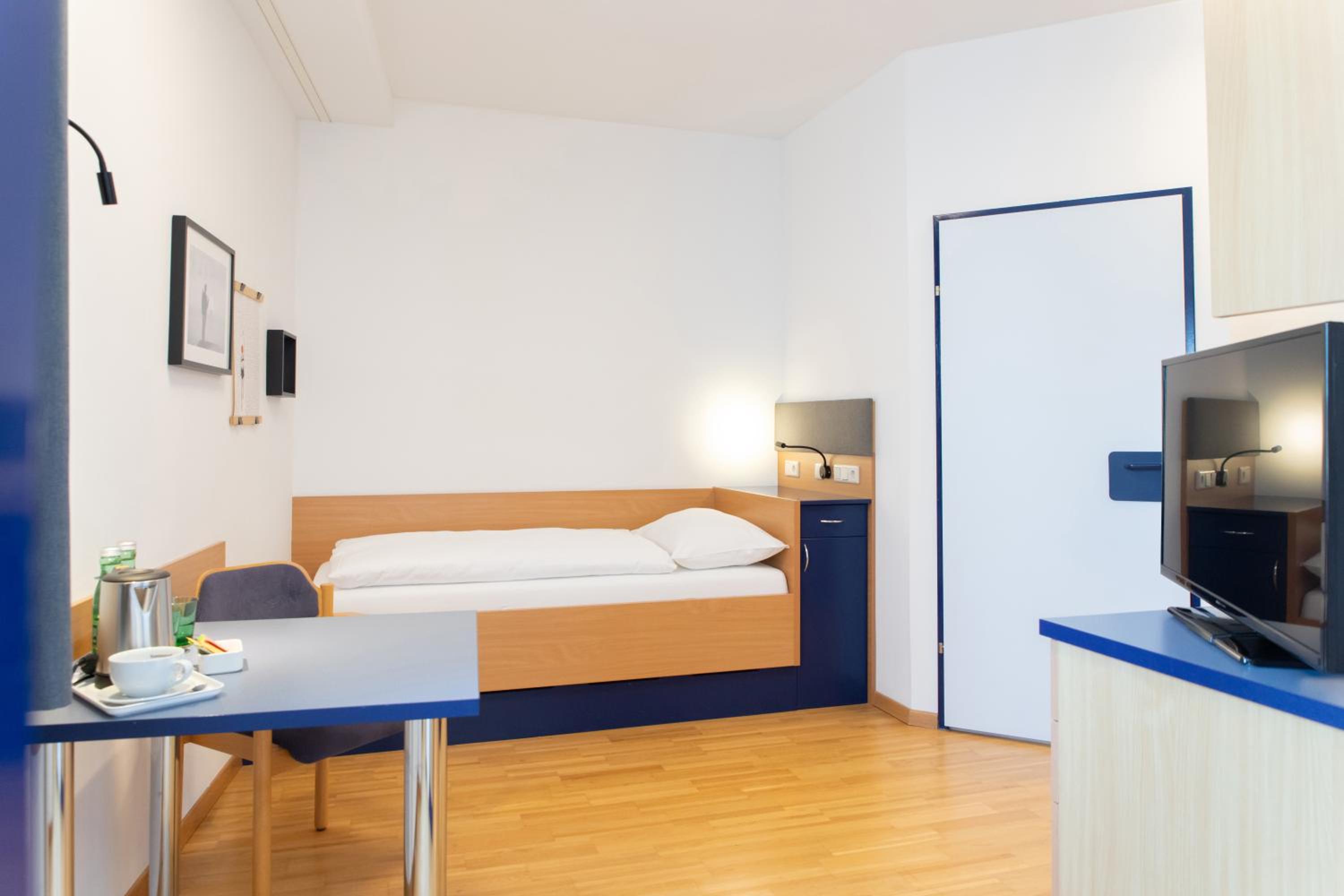 Single Room photo 1
