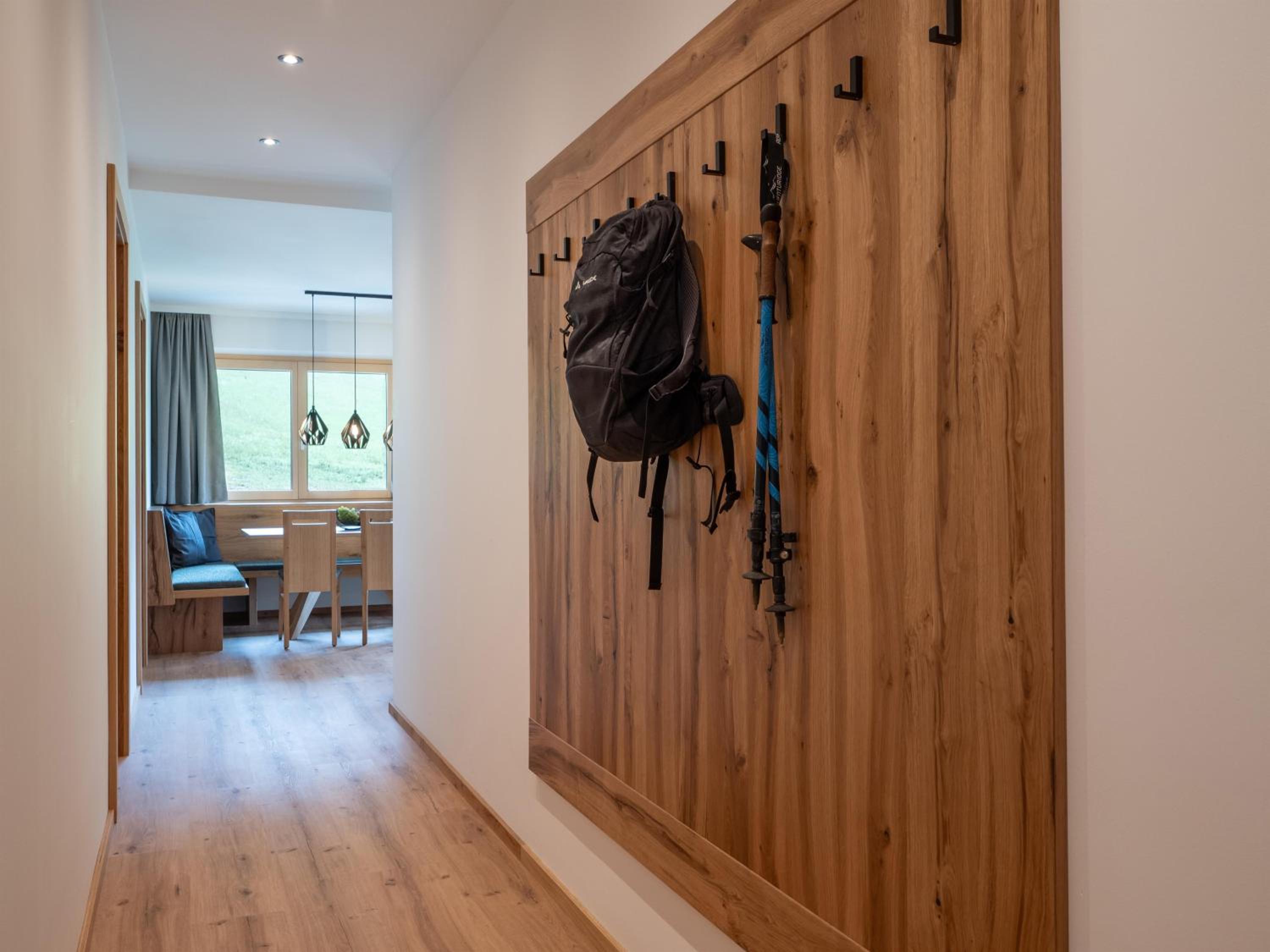 Two-Bedroom Apartment with Shower  photo 2