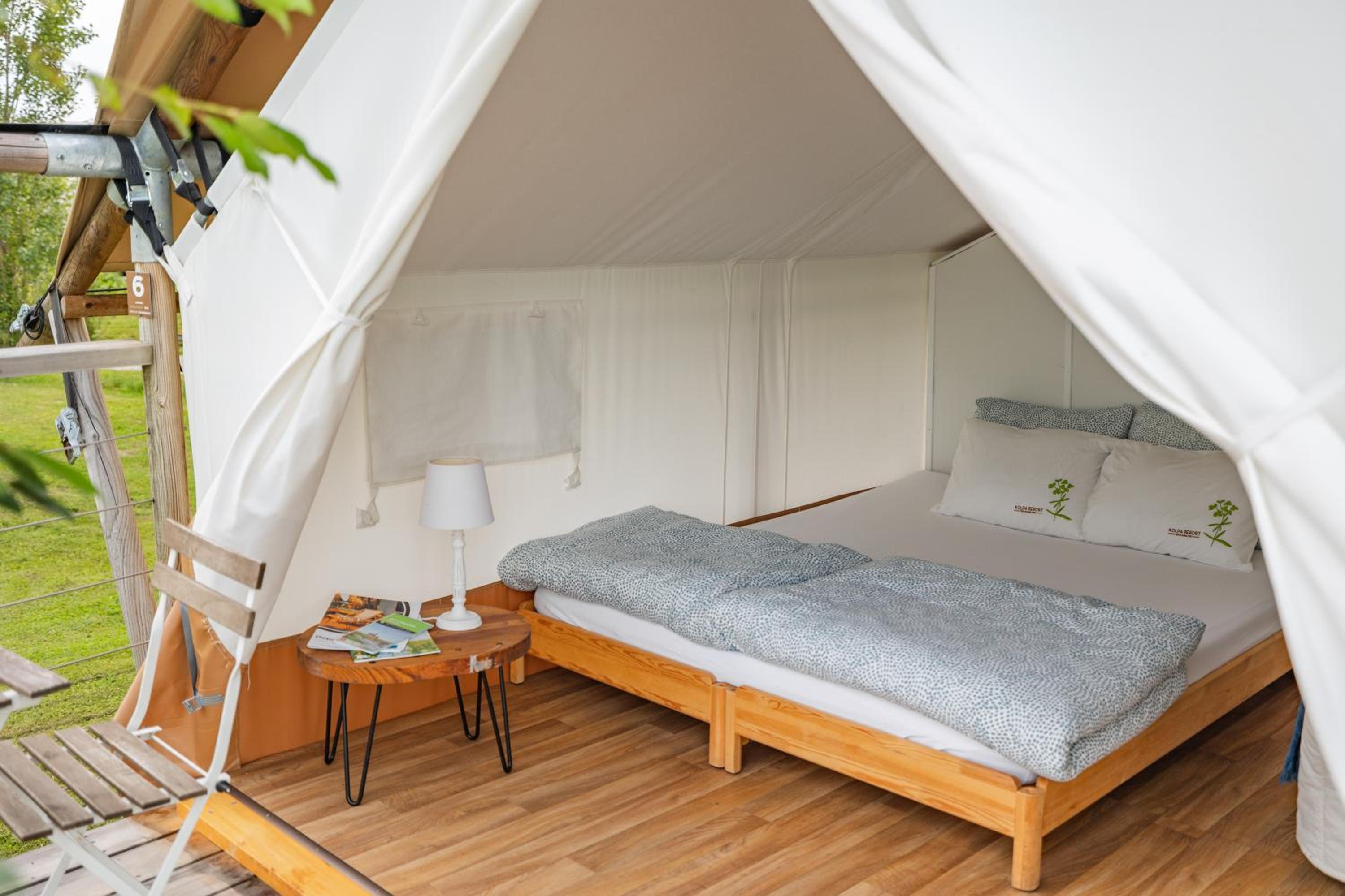 Glamping Tent with ensuite Toilet, Sink & Outdoor Tub photo 1