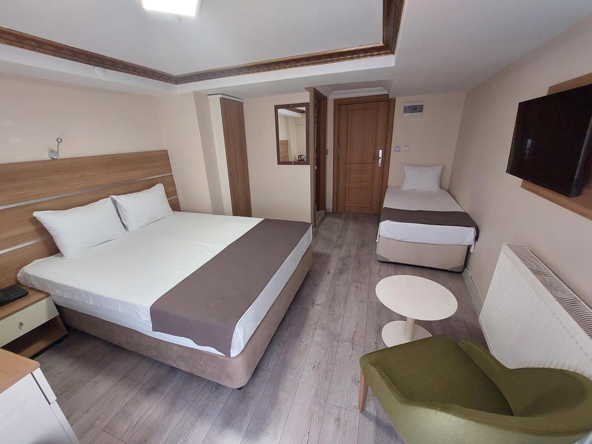 Budget Triple Room