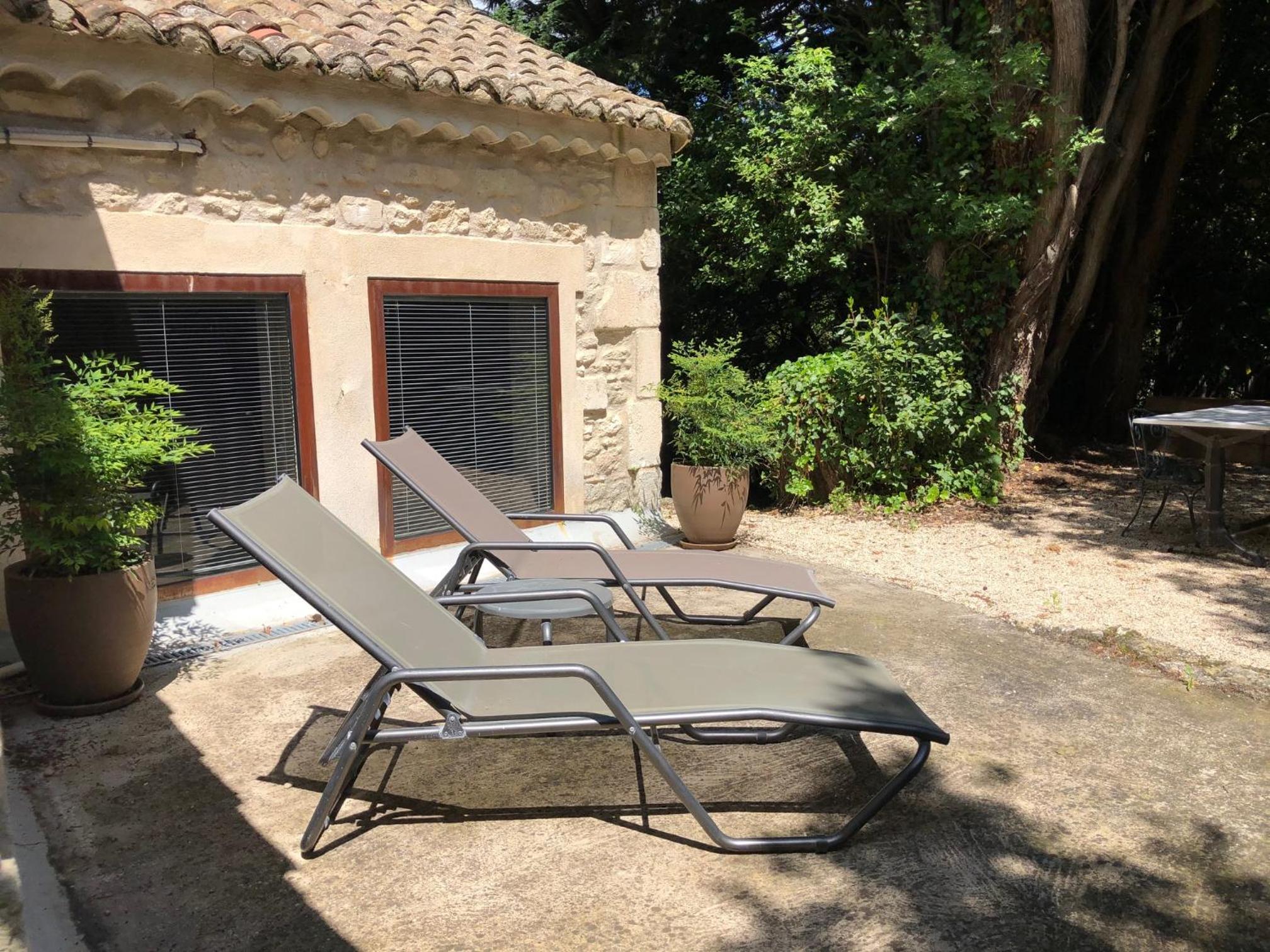 Chambre Familiale avec Terrasse Chambre Familiale avec Terrasse