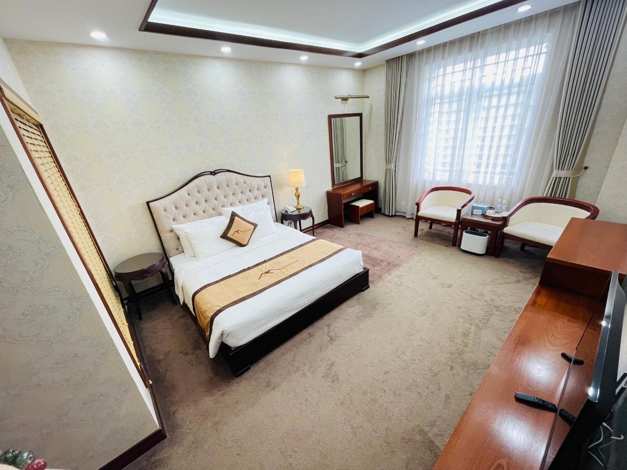 Standard King Room