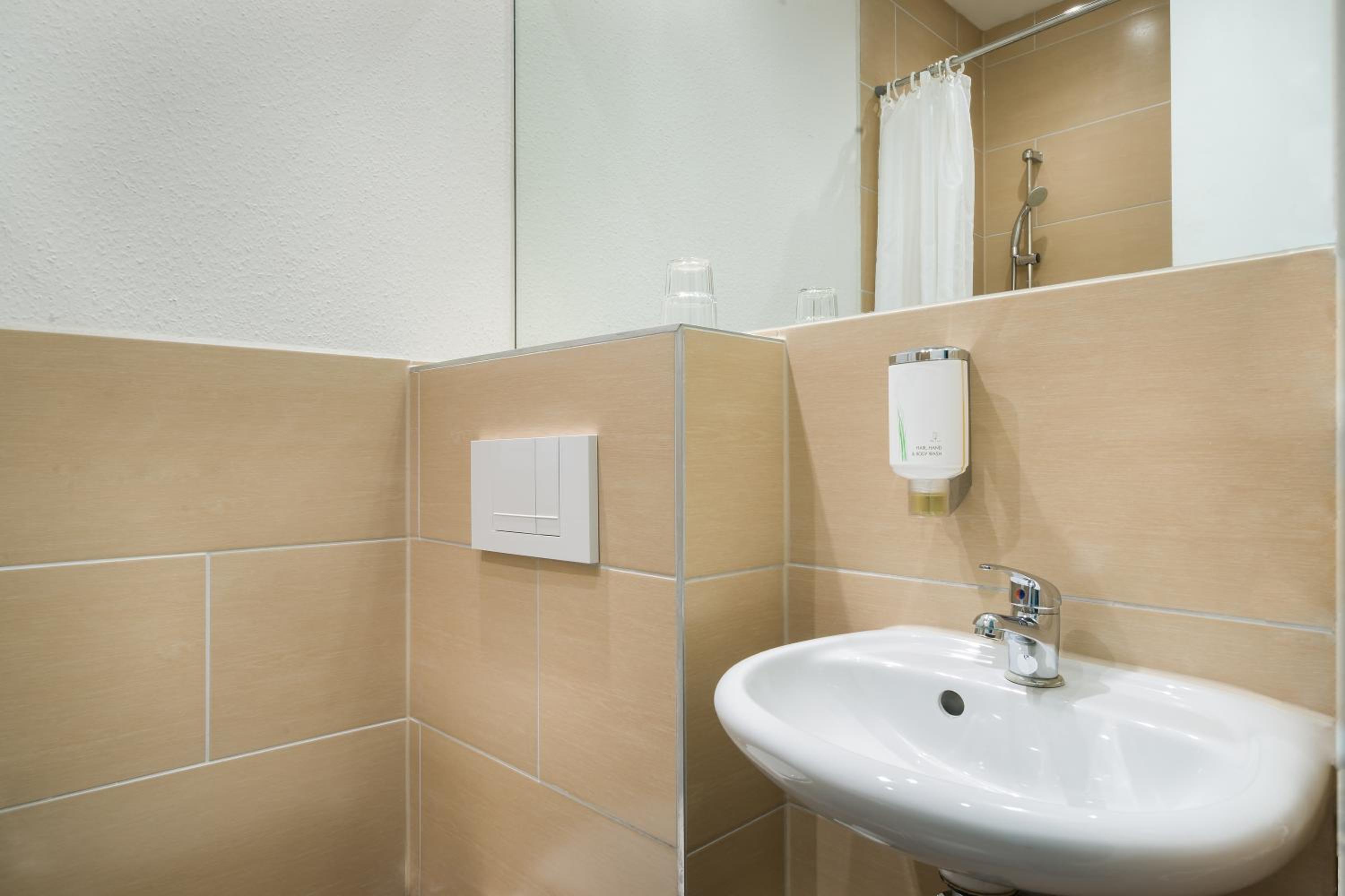 Economy Single Room