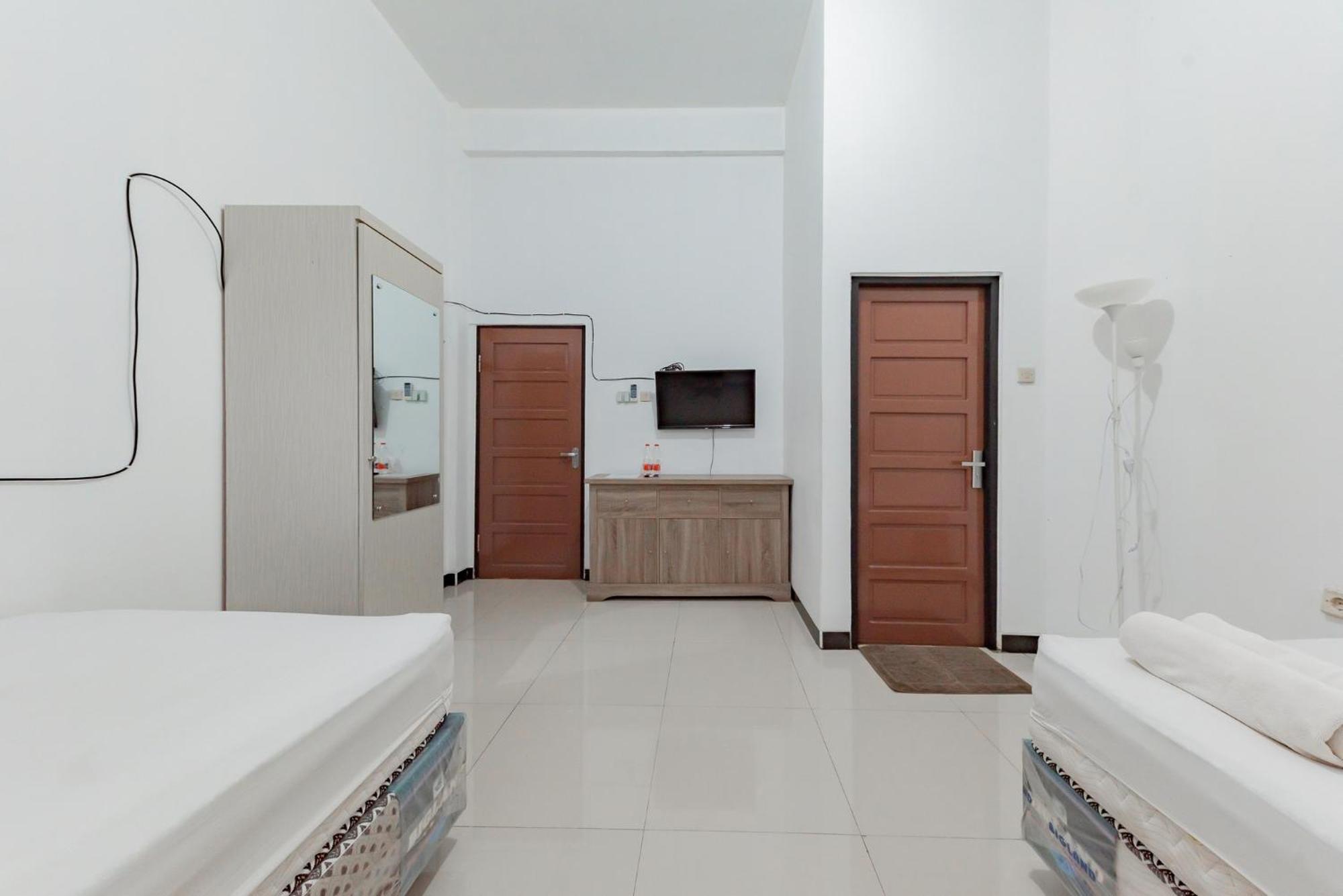 Superior Twin Room - Photo 2