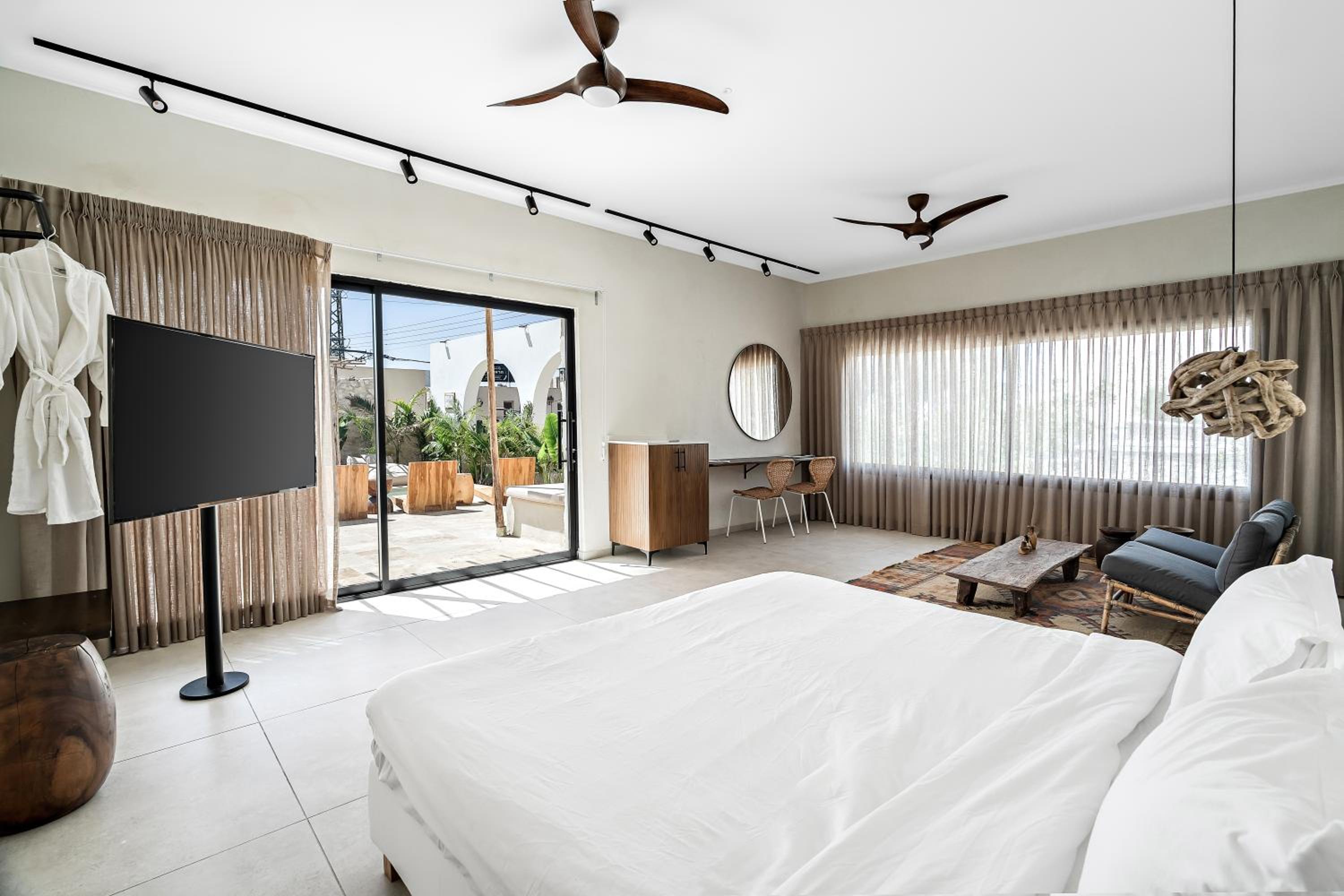Suite with Pool View