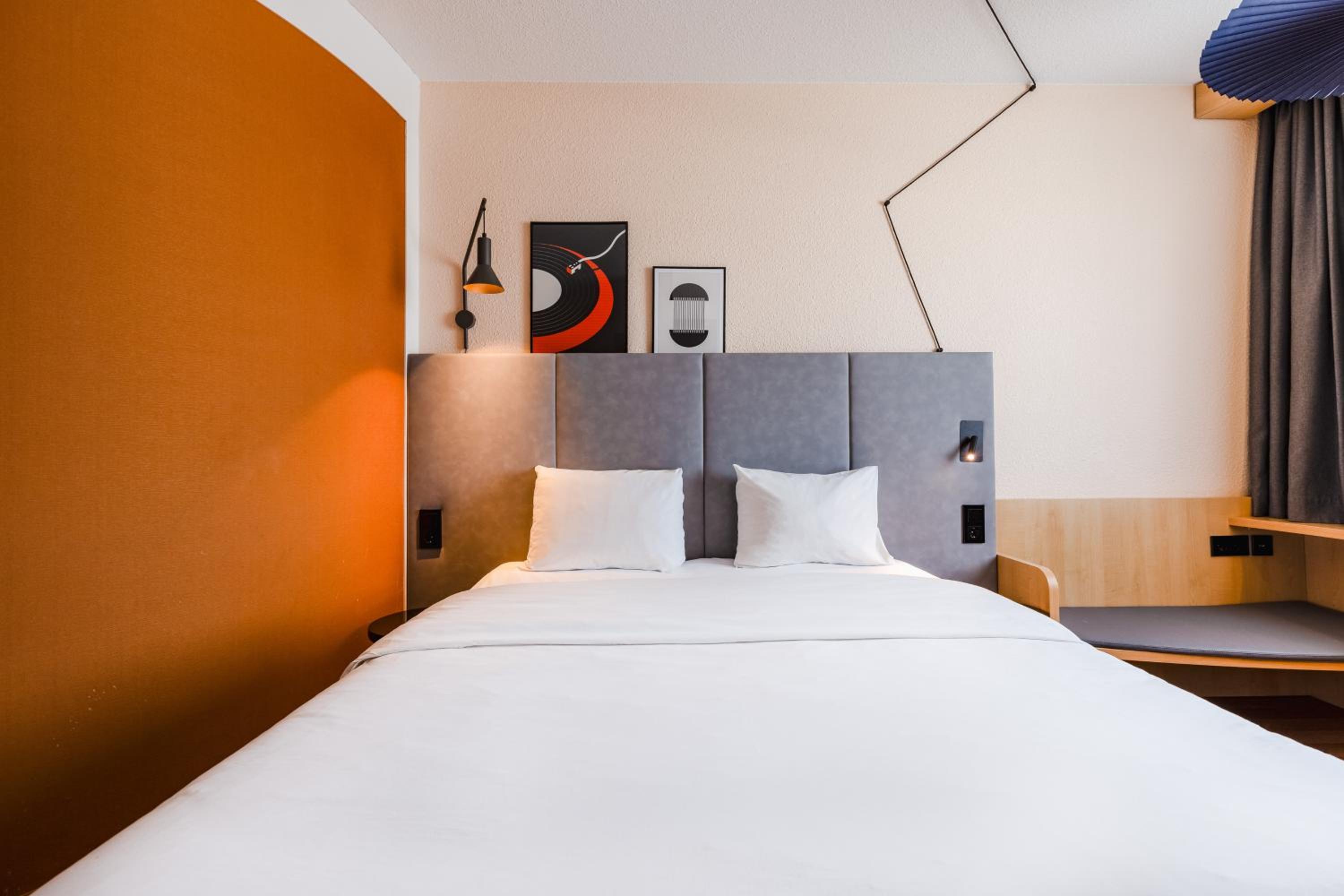 Standard Double Room - Photo 1