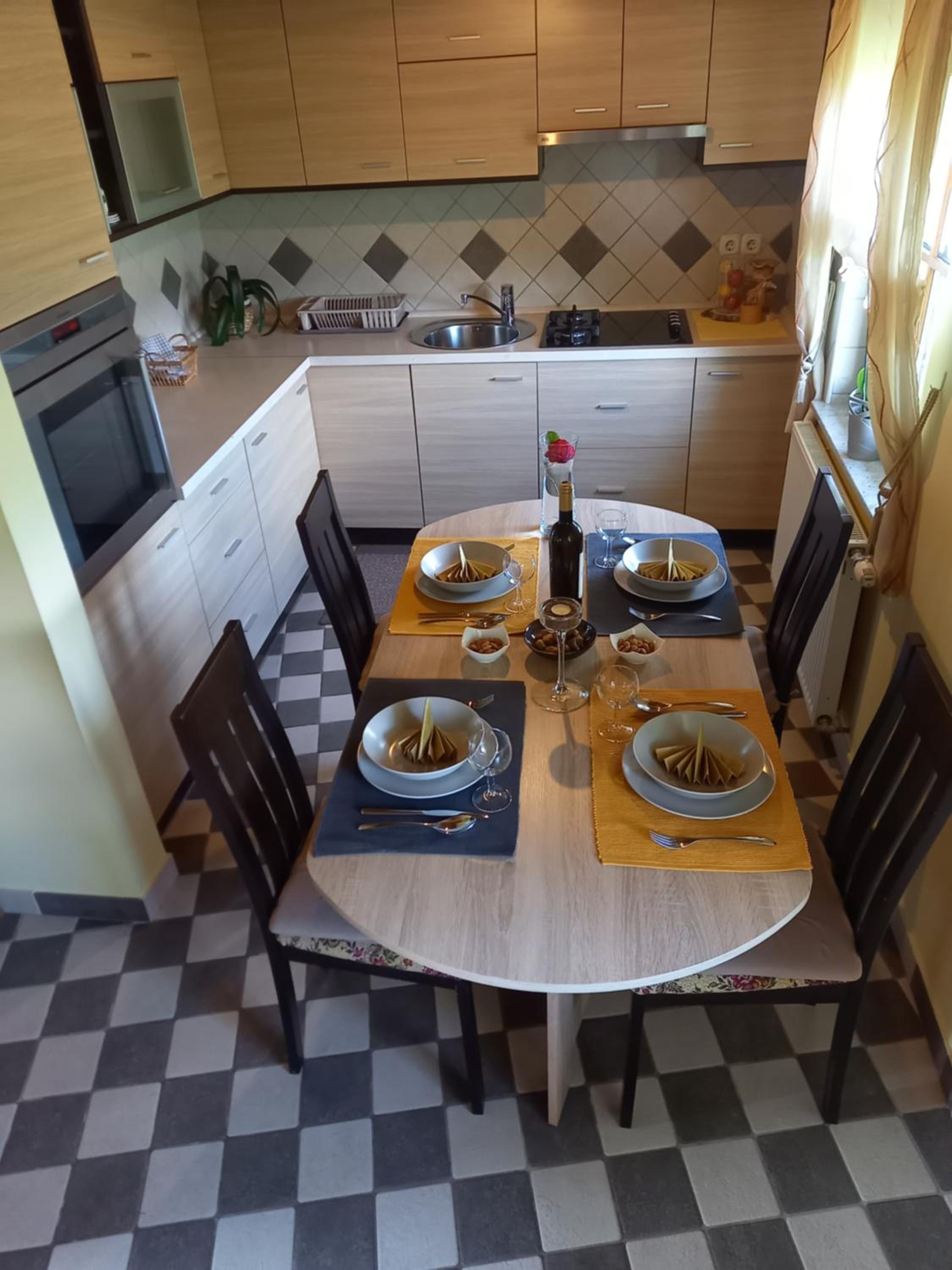 Two-Bedroom House - Photo 38