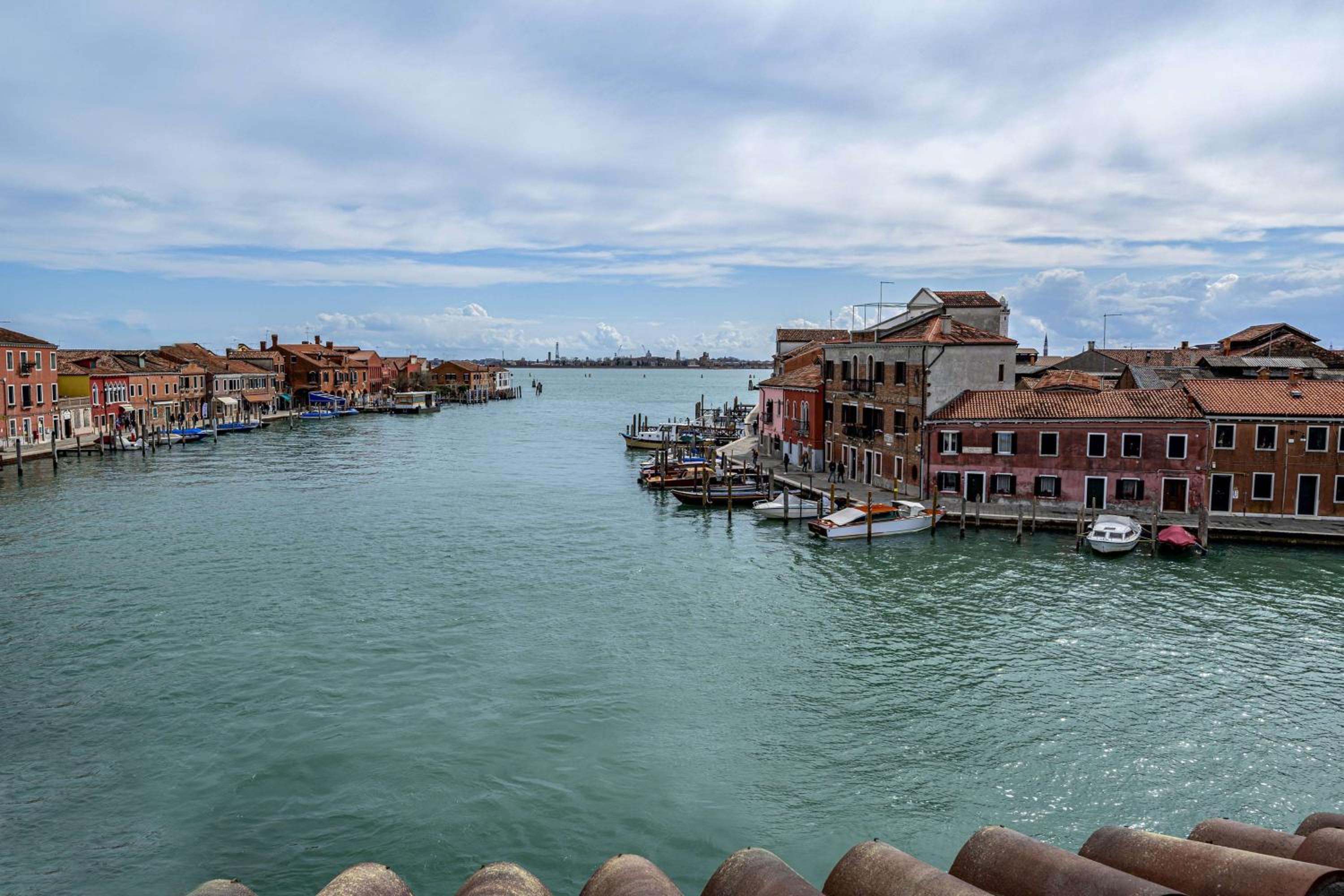 Suite with Canal View - Photo 7