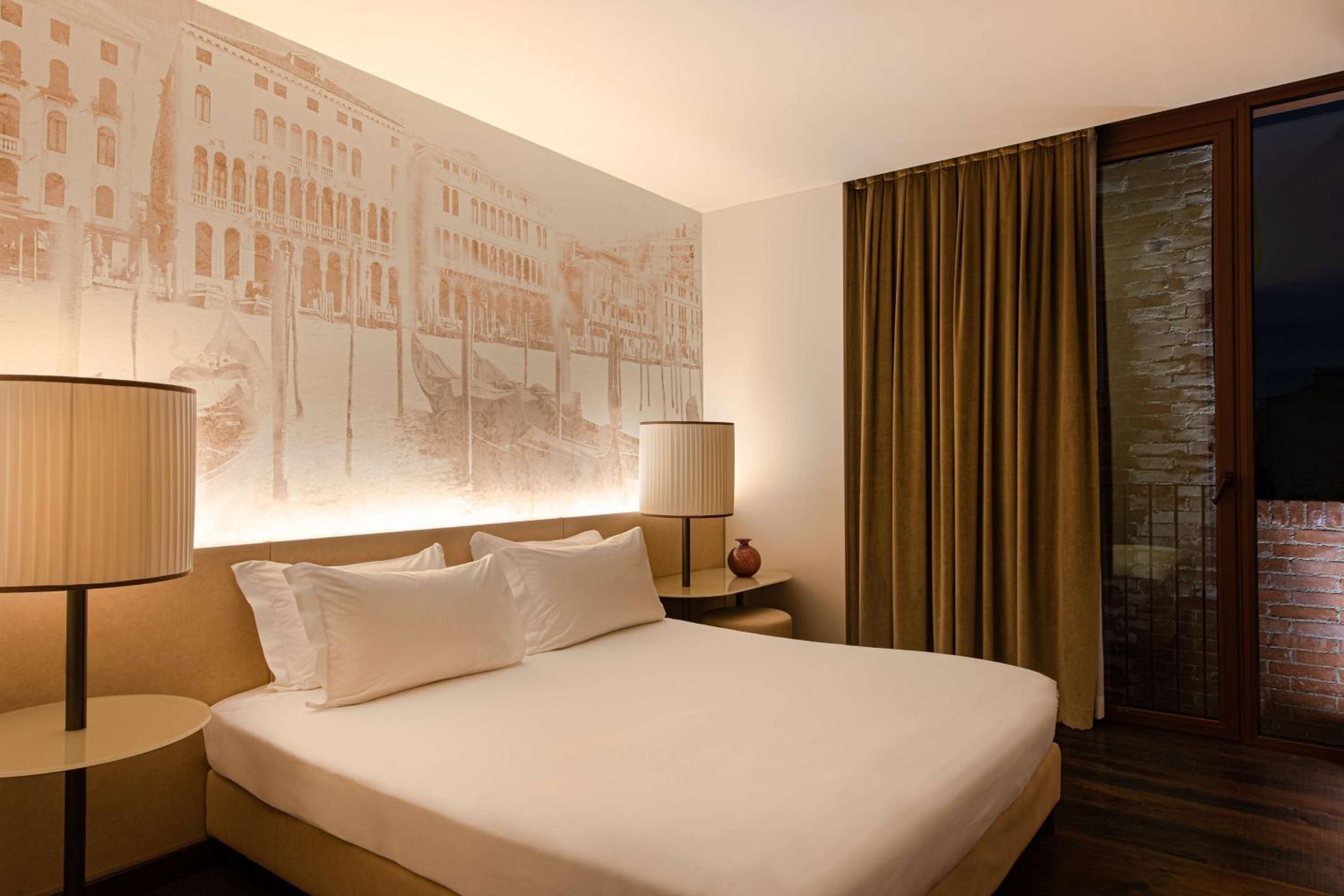 King Room - Photo 1