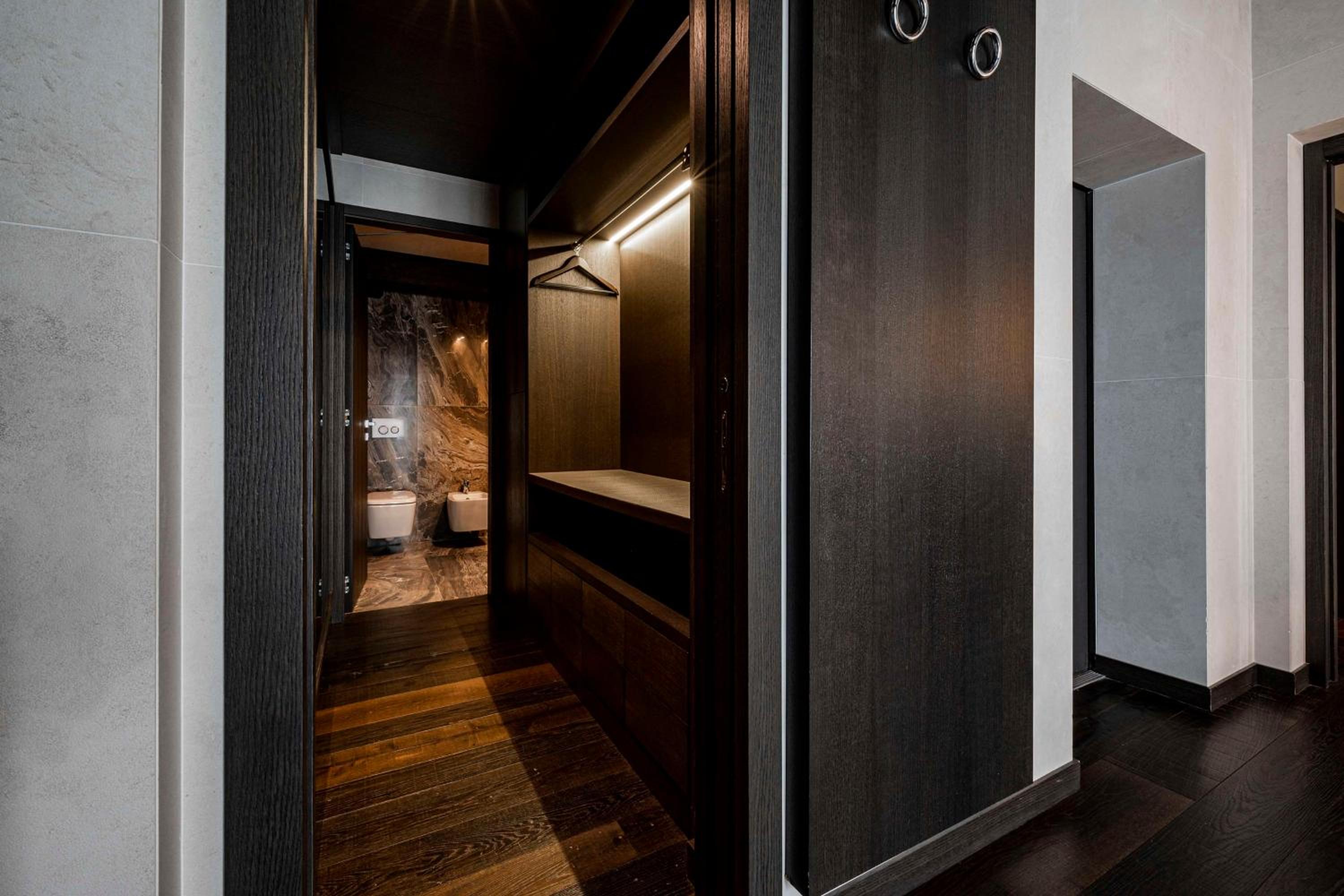 Suite with Canal View - Photo 3