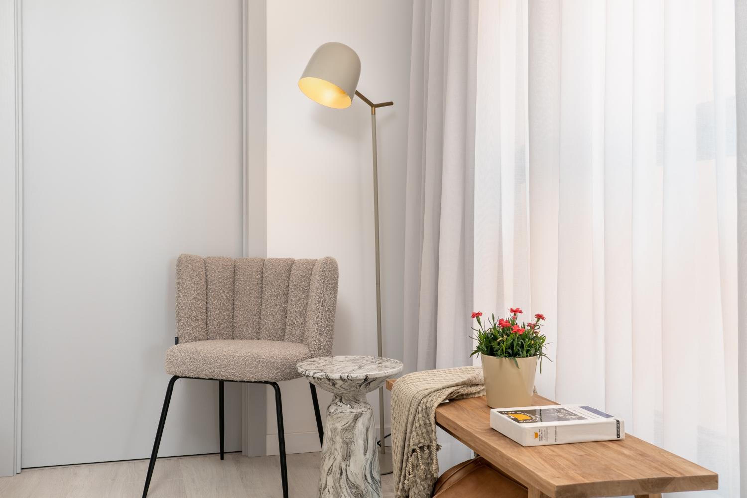 Two Bedroom Penthouse with Large Terrace photo 2