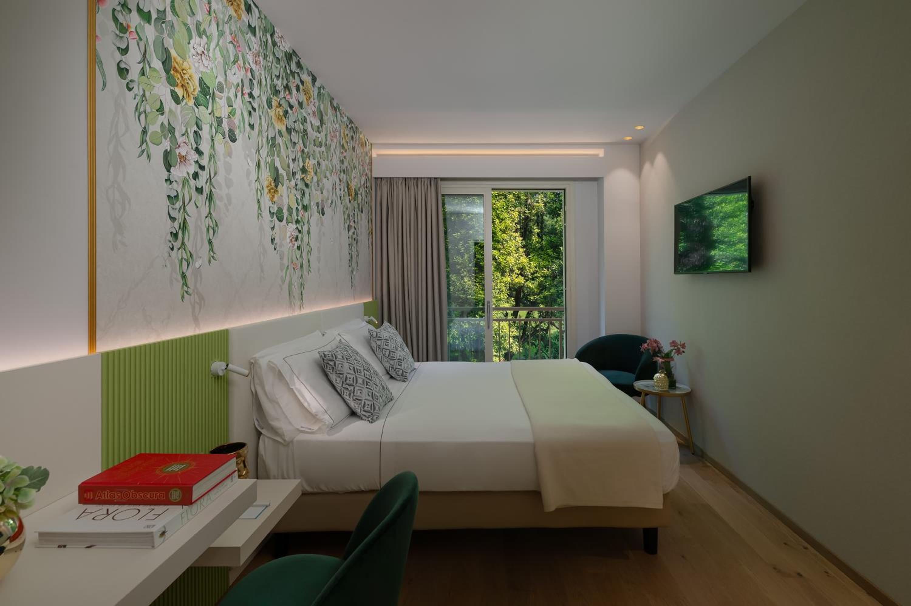 Classic Double Room - Photo 14