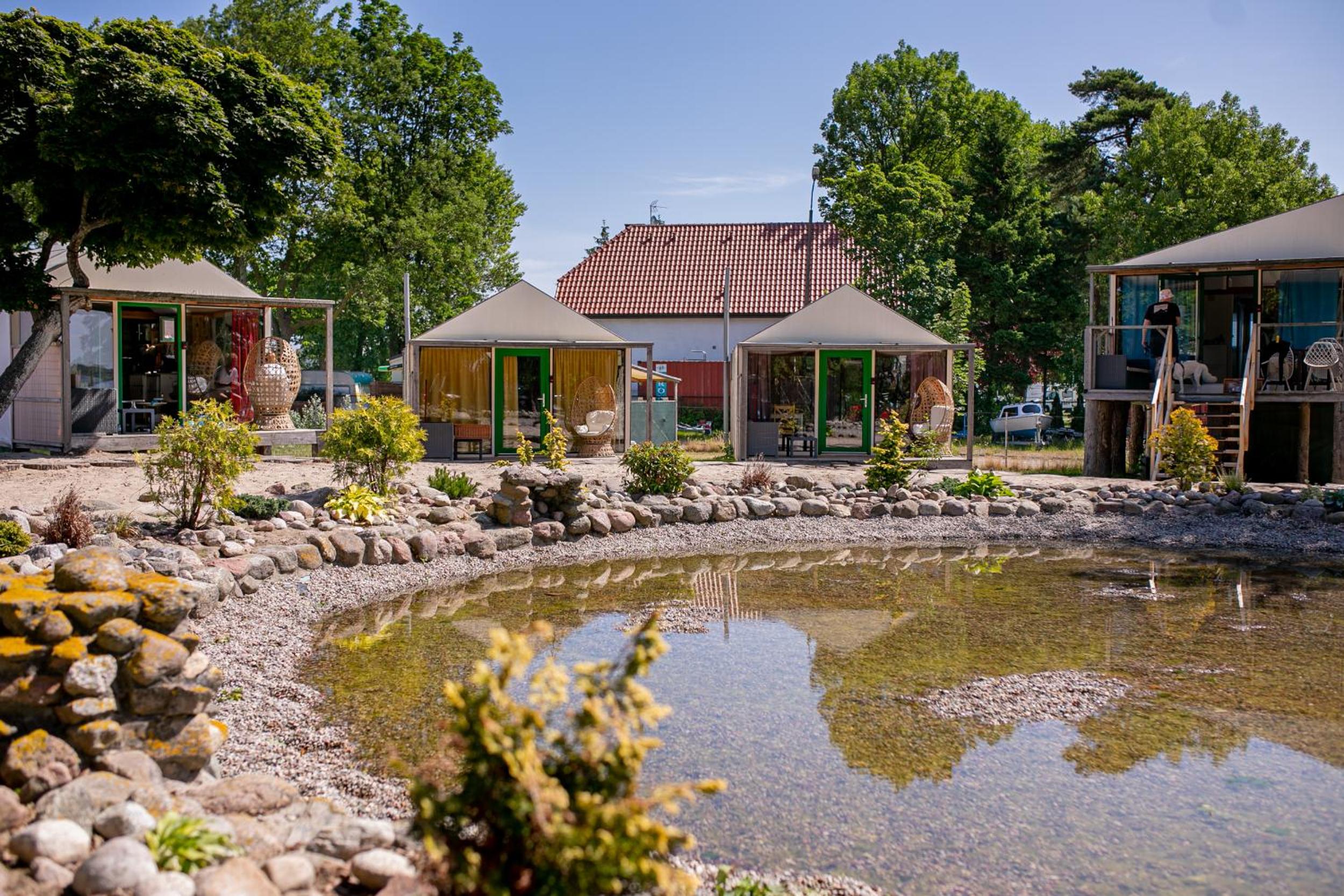 One-Bedroom Cottage