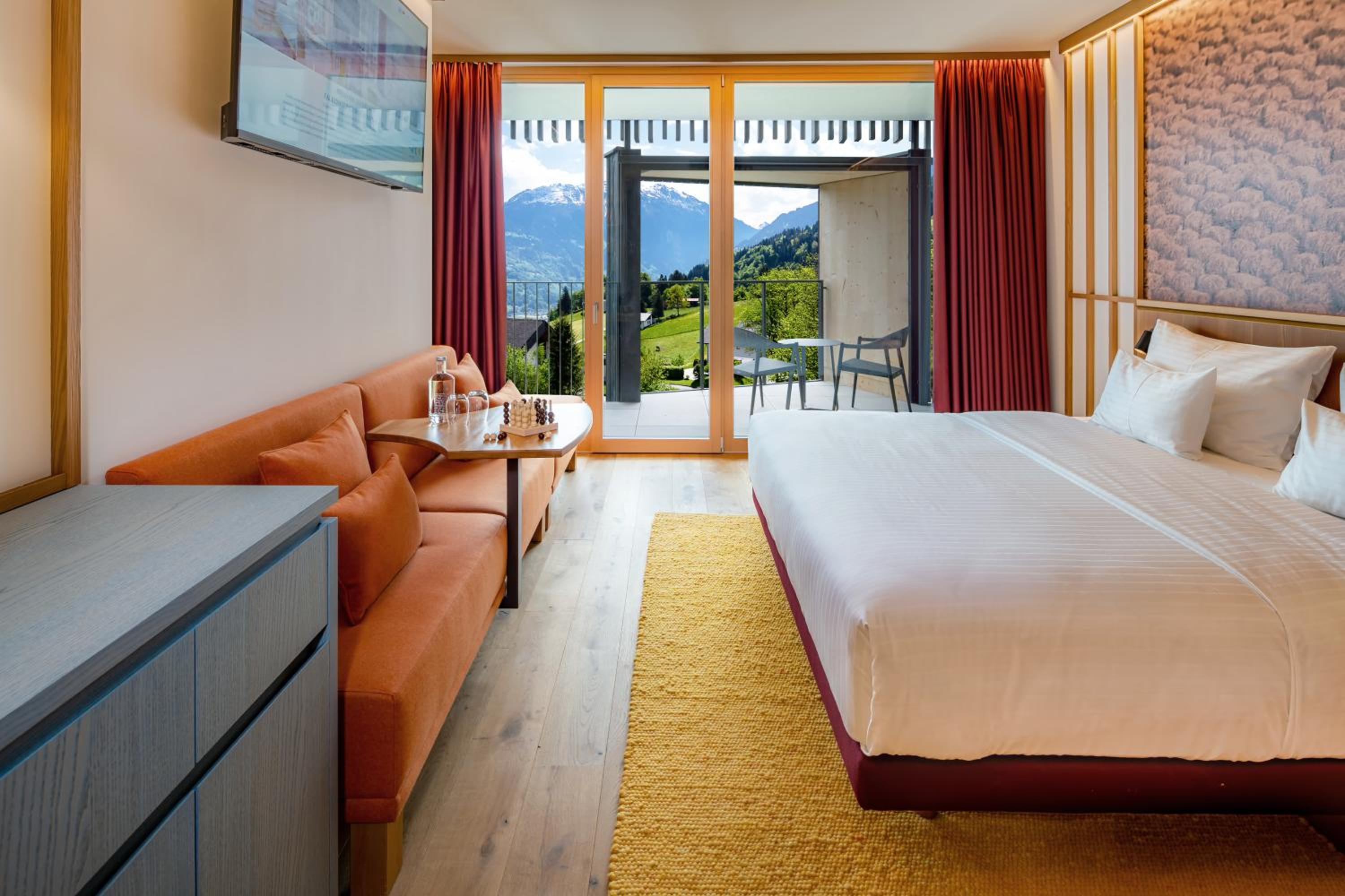Family Suite Deluxe with Balcony photo 2