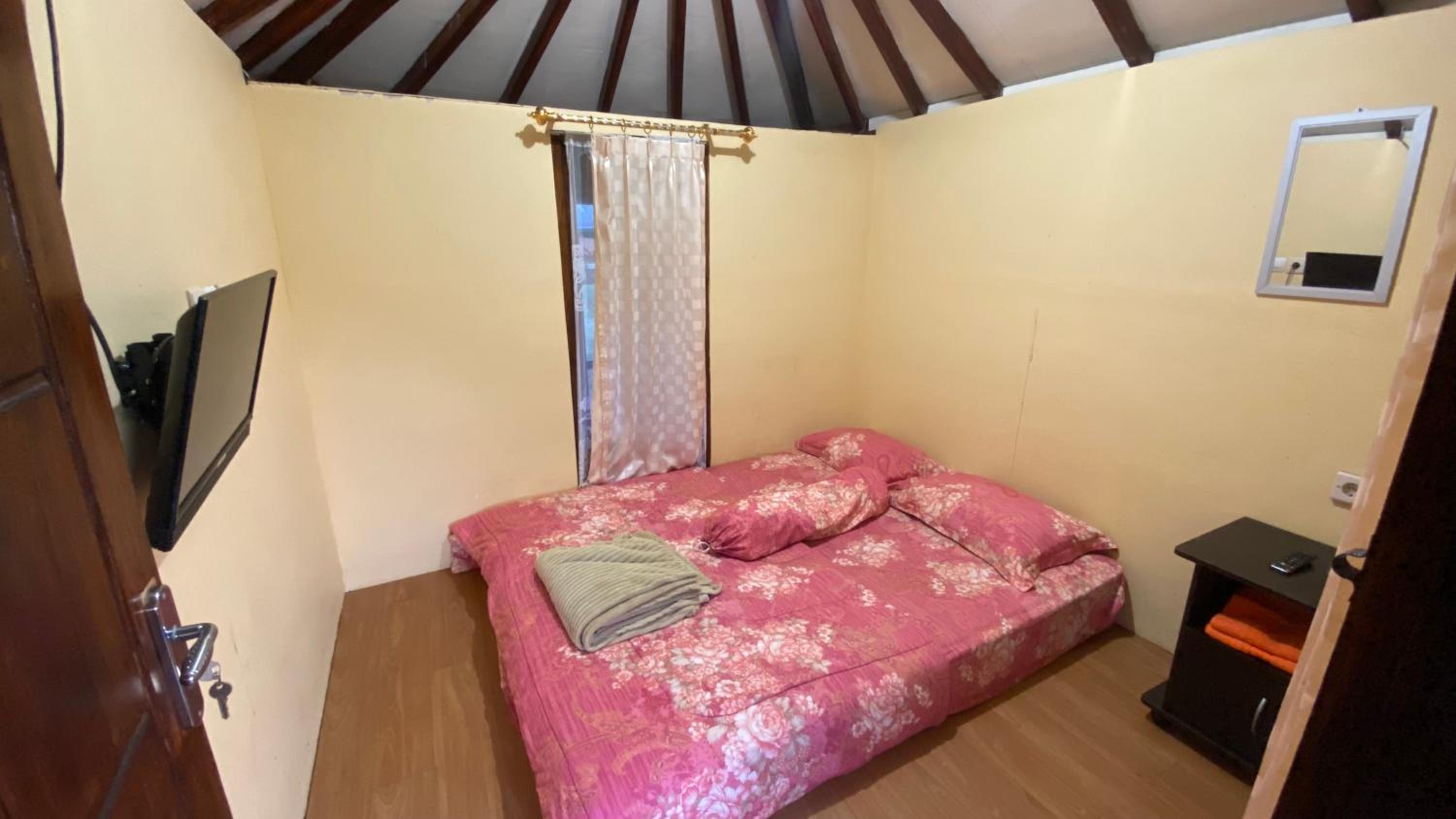 Double Room With Mountain View