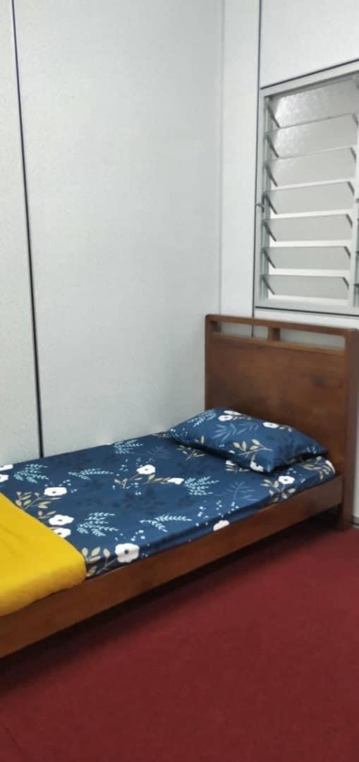 One-Bedroom House photo 1
