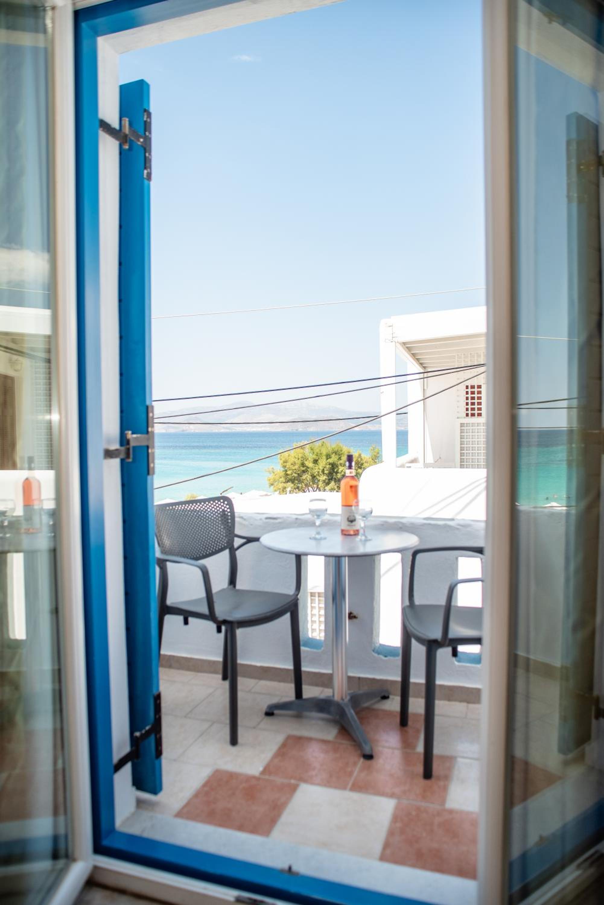 Studio Apartment with Side Sea View photo 2