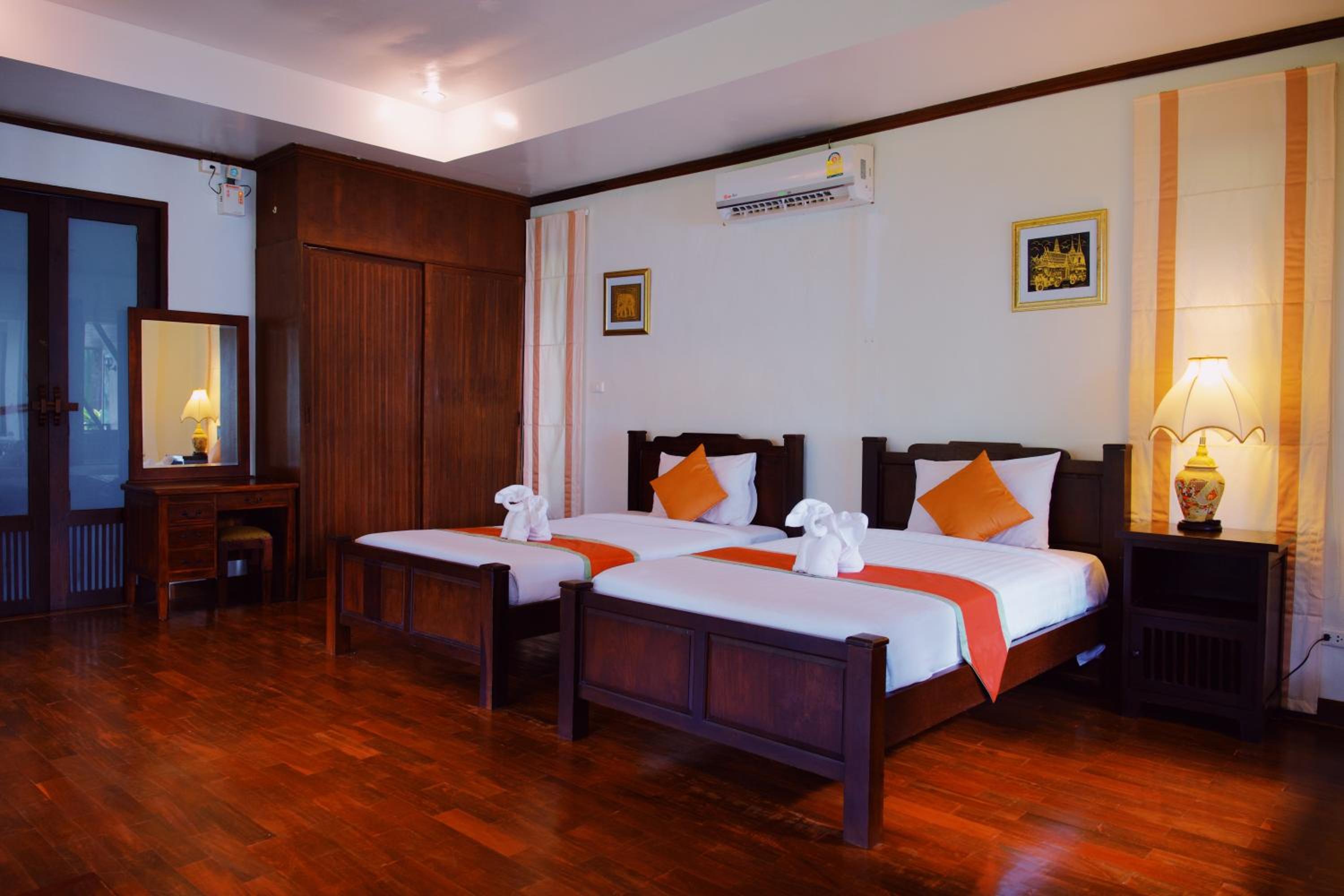 Twin Room with Garden View