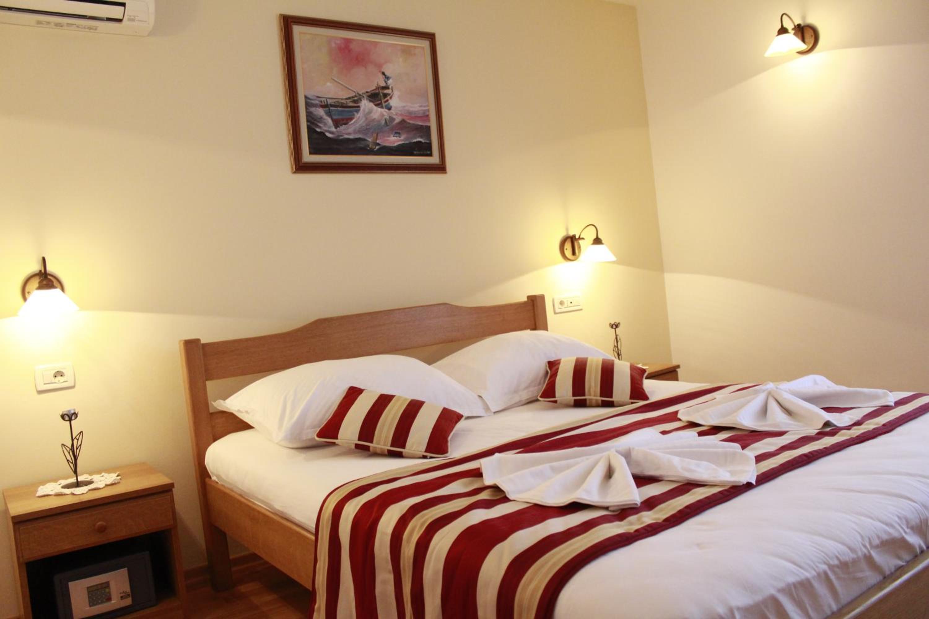 Junior Suite with Sea View - Photo 11