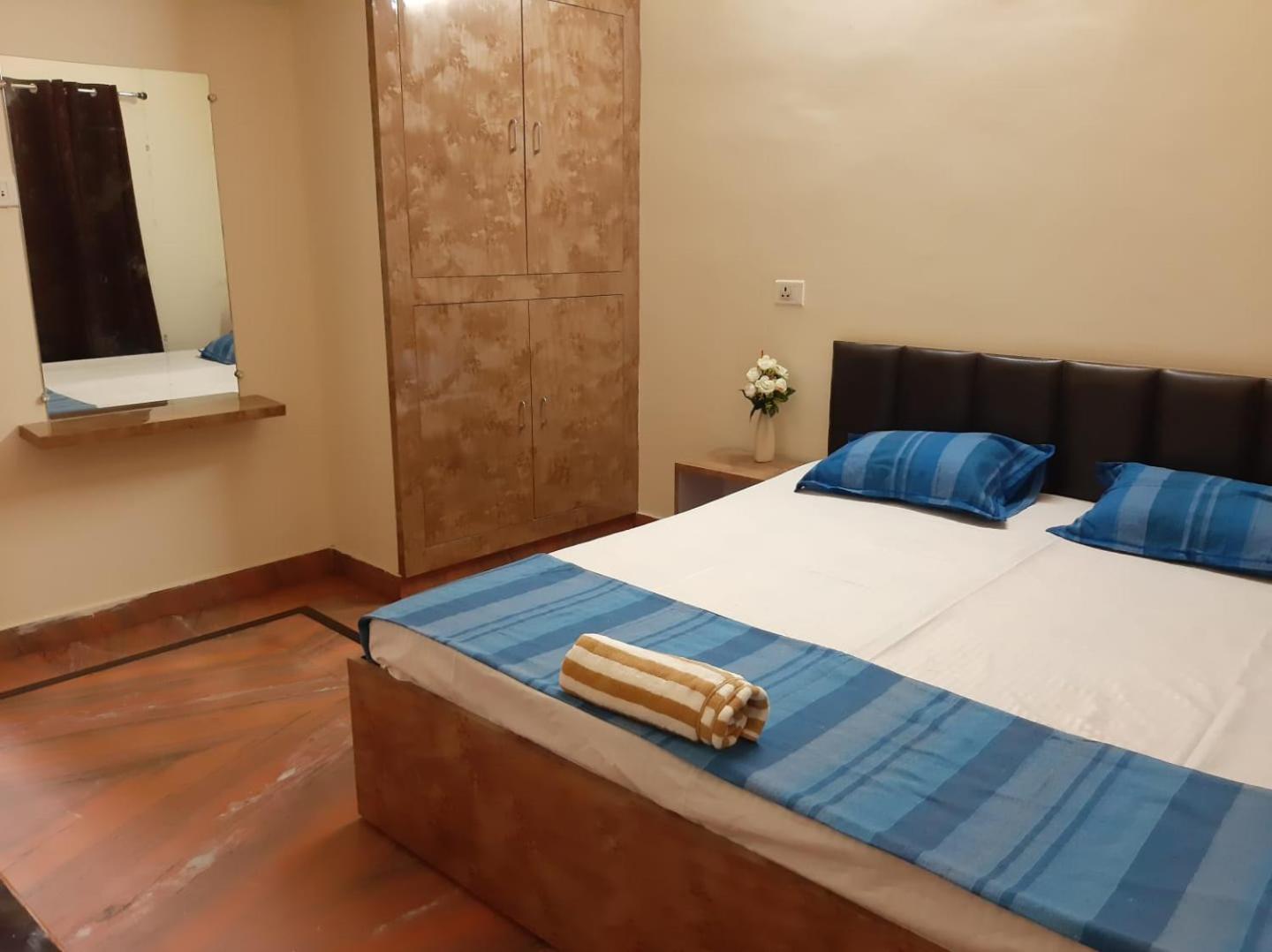 Double Room with Shared Toilet photo 2