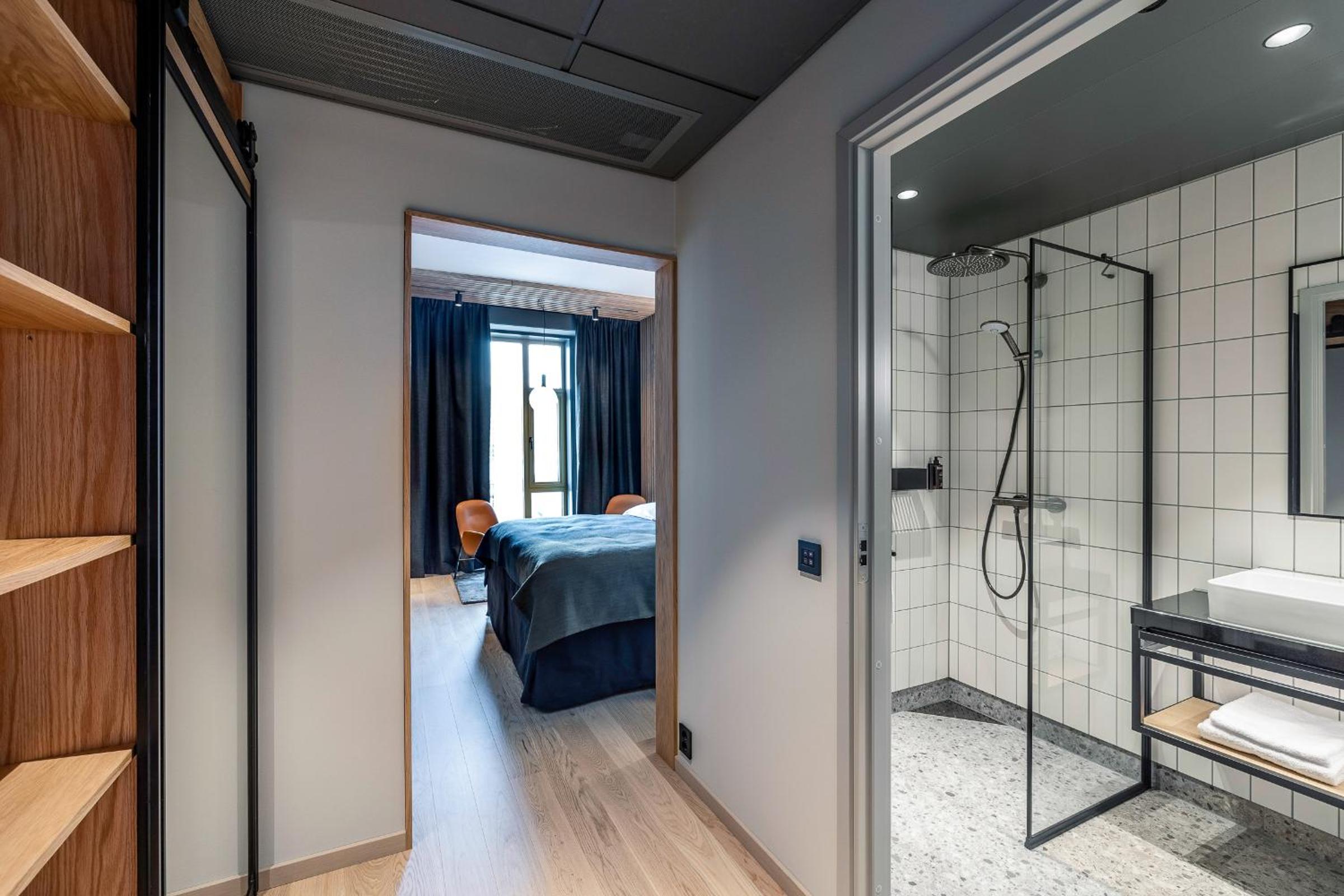 Standard Double Room - Photo 2