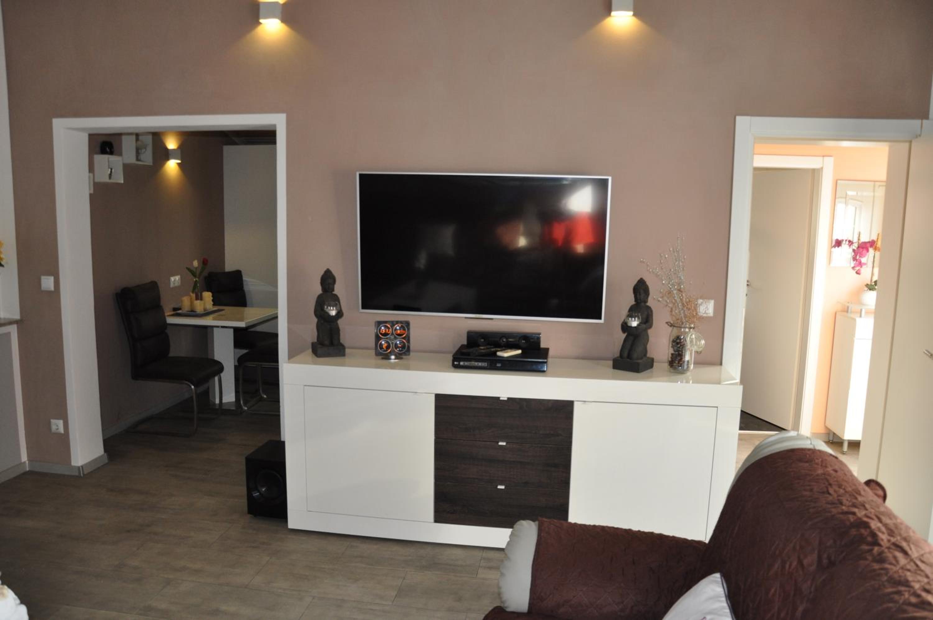 One-Bedroom Villa