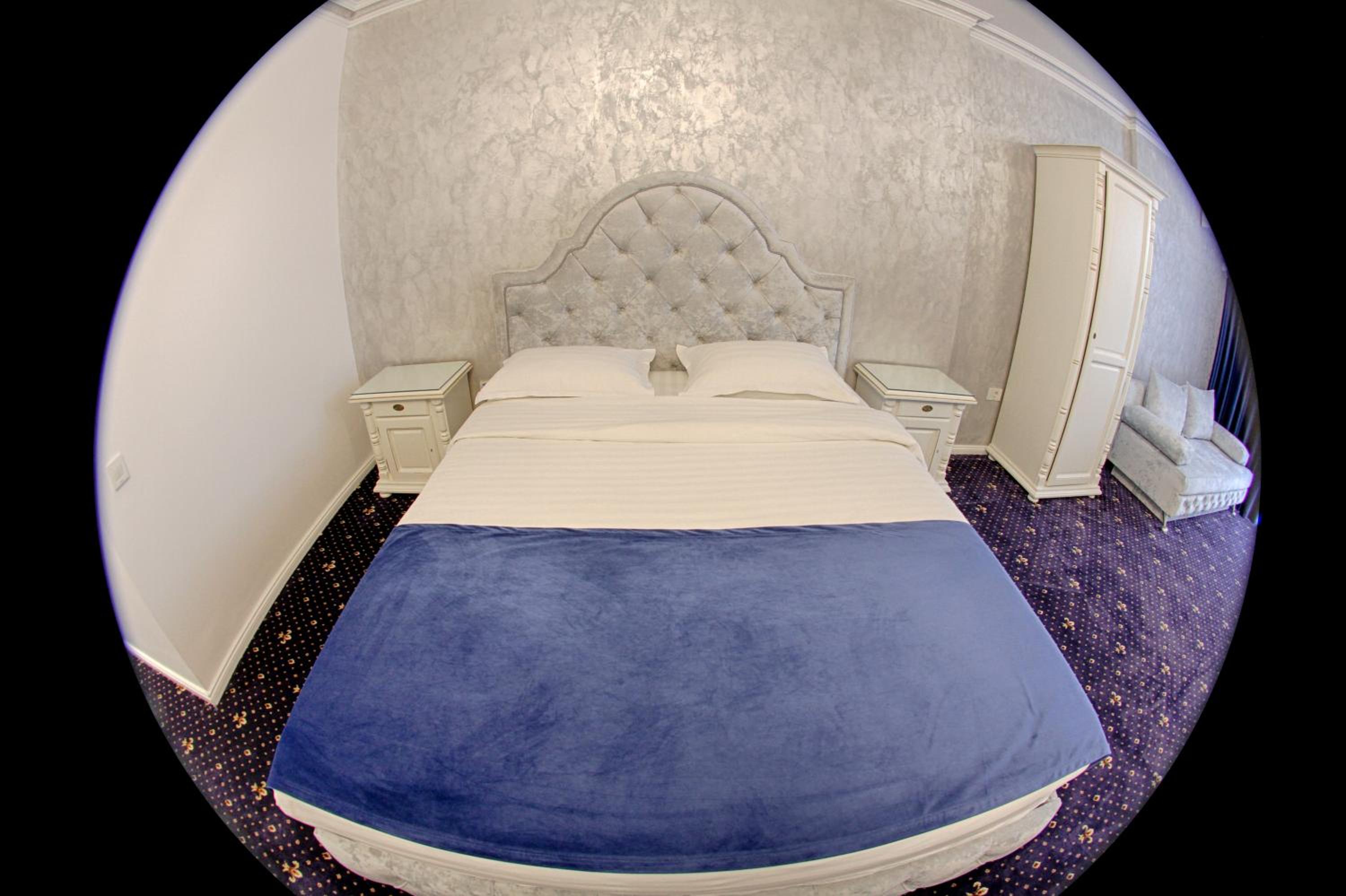 Quadruple Room - Photo 1